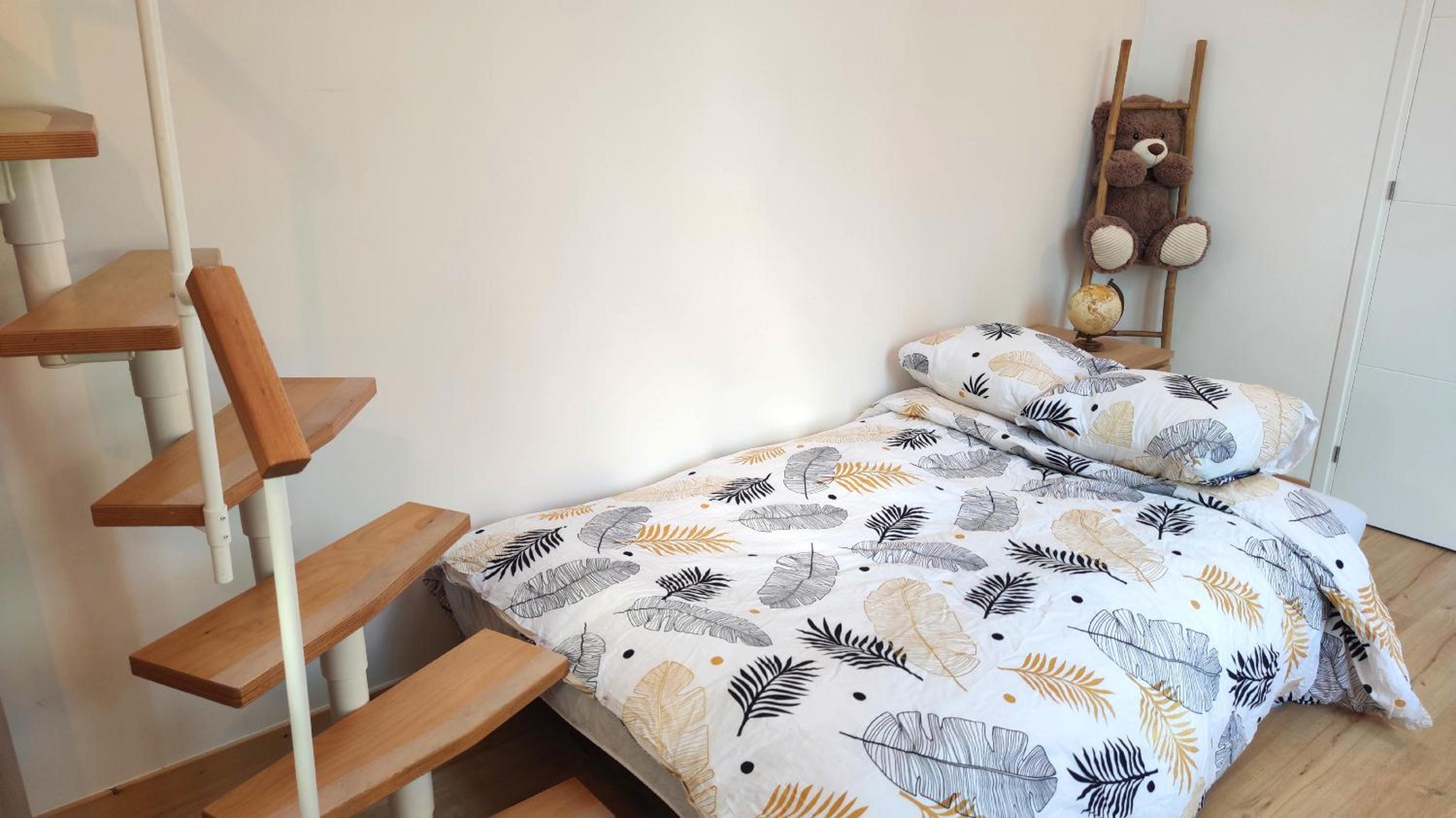The Little Oak - tiny house with bed on mezzanine & terrace - from 1 to 4 p Disney, Paris & CDG