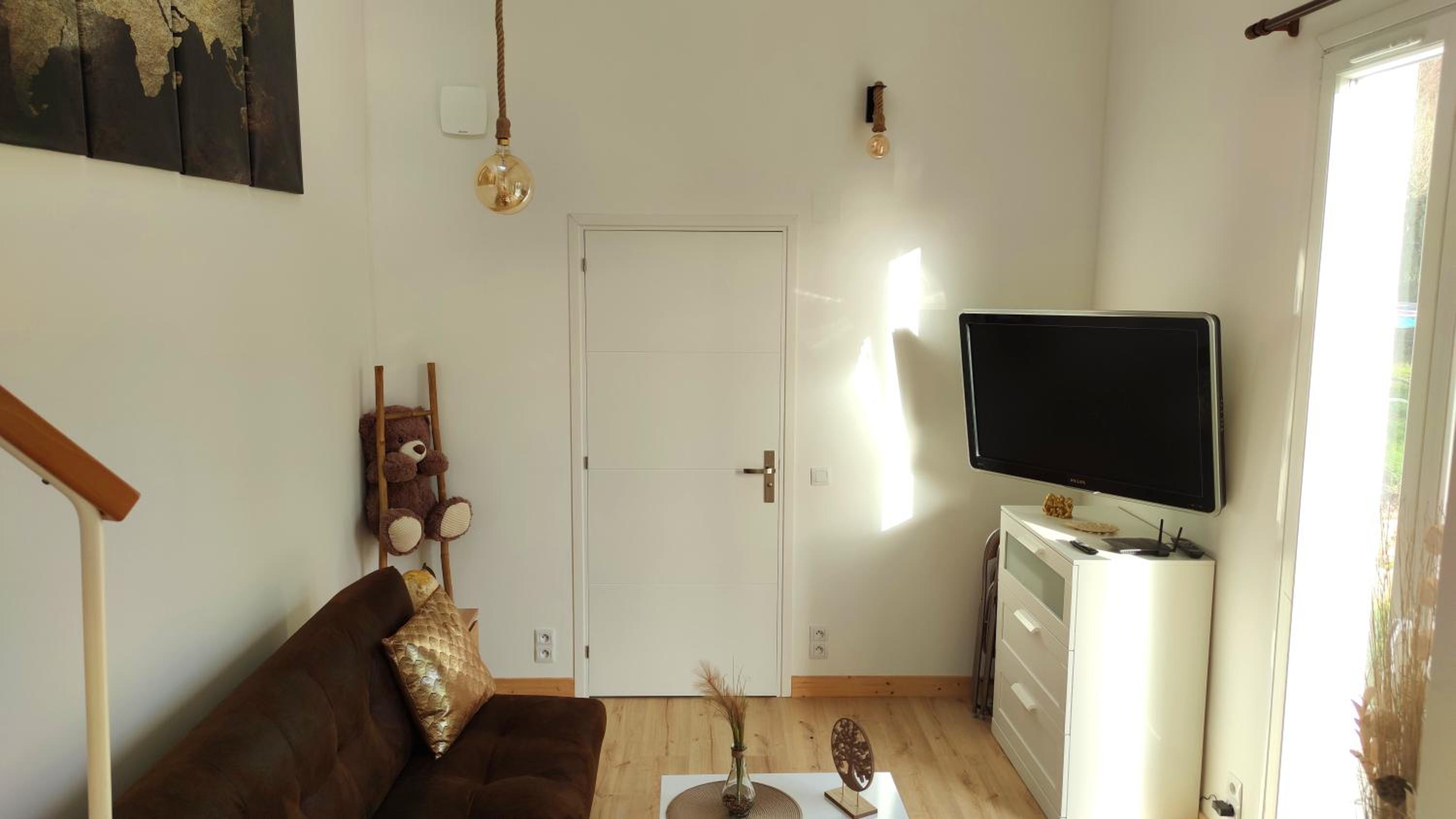 The Little Oak - tiny house with bed on mezzanine & terrace - from 1 to 4 p Disney, Paris & CDG