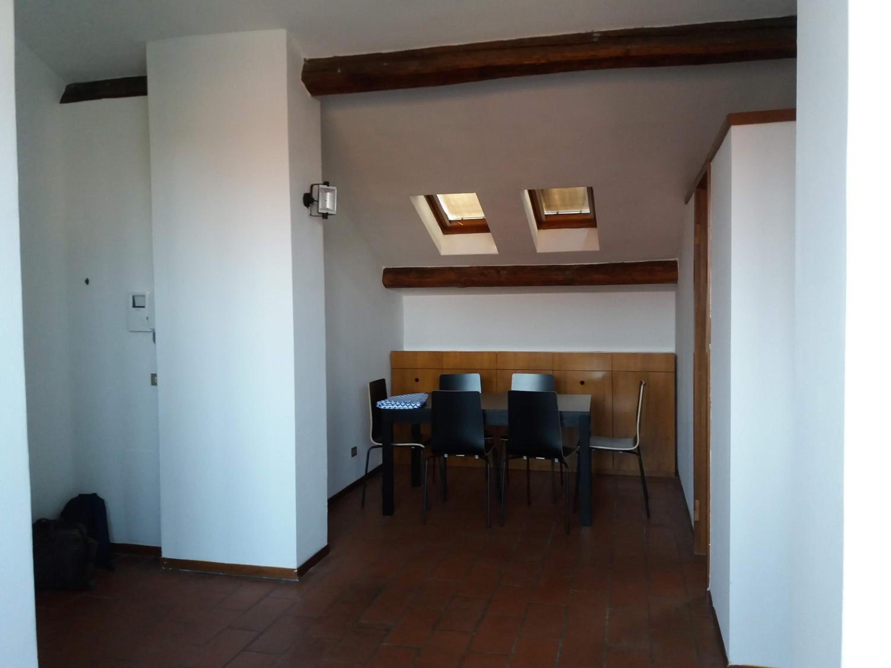 Apartment very close to the central area