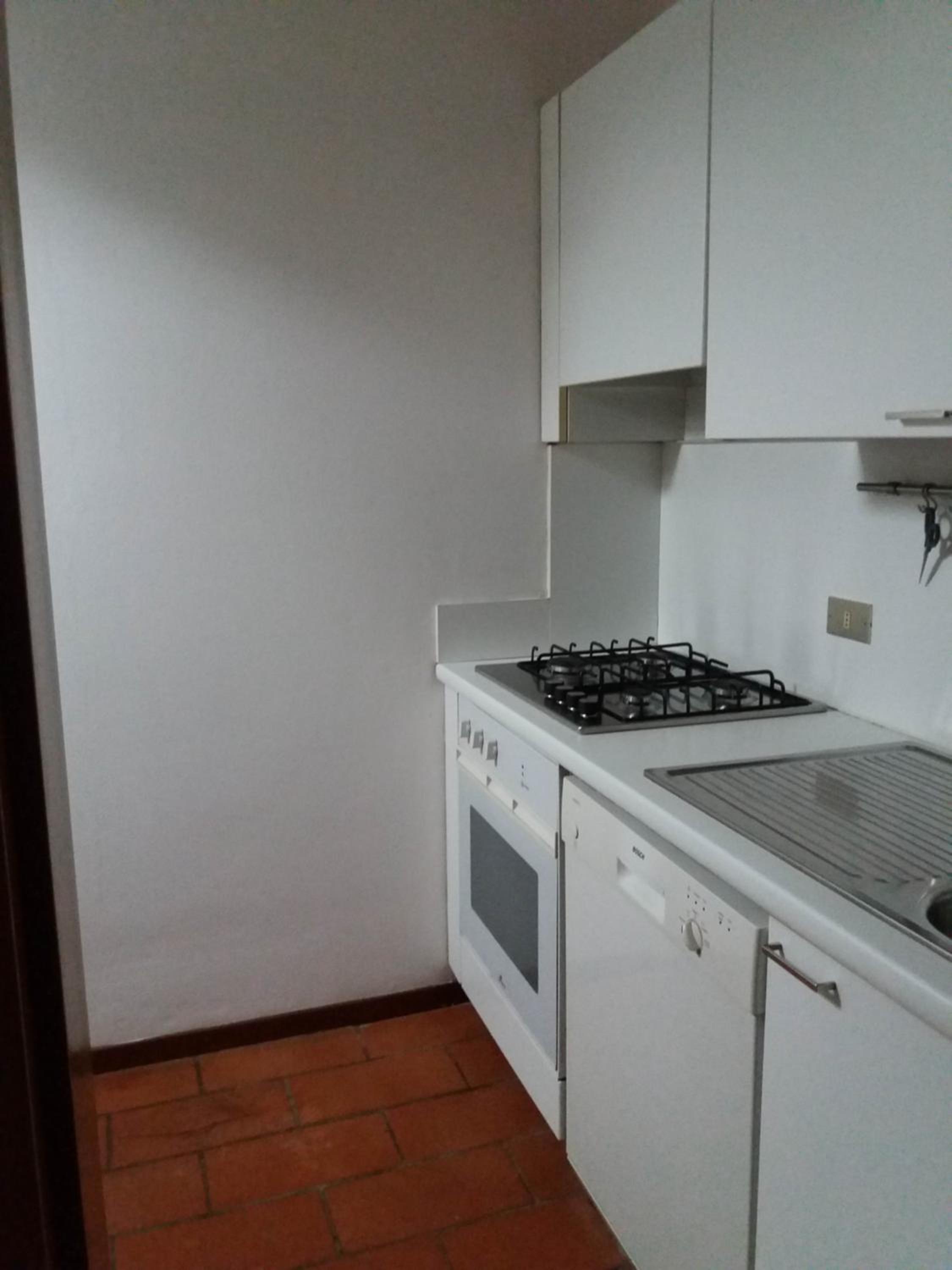 Apartment very close to the central area
