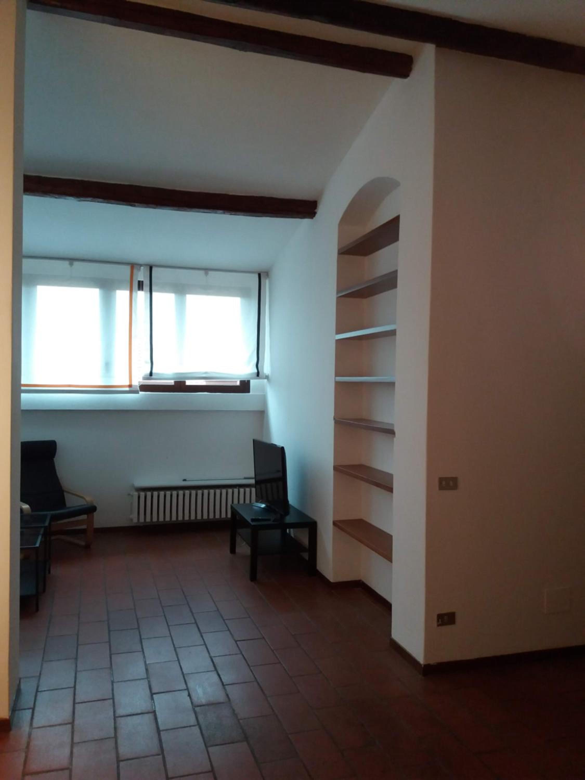 Apartment very close to the central area