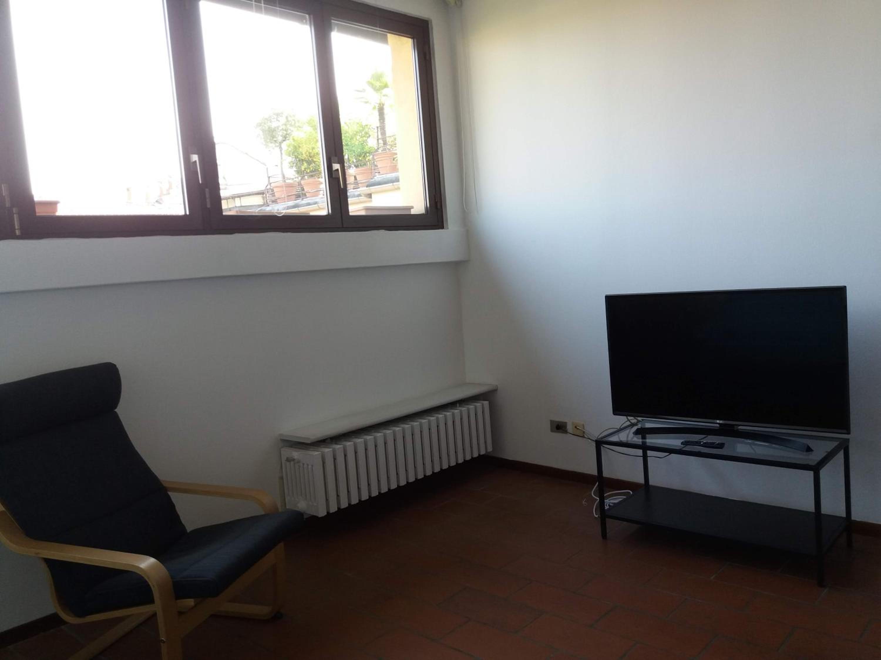 Apartment very close to the central area