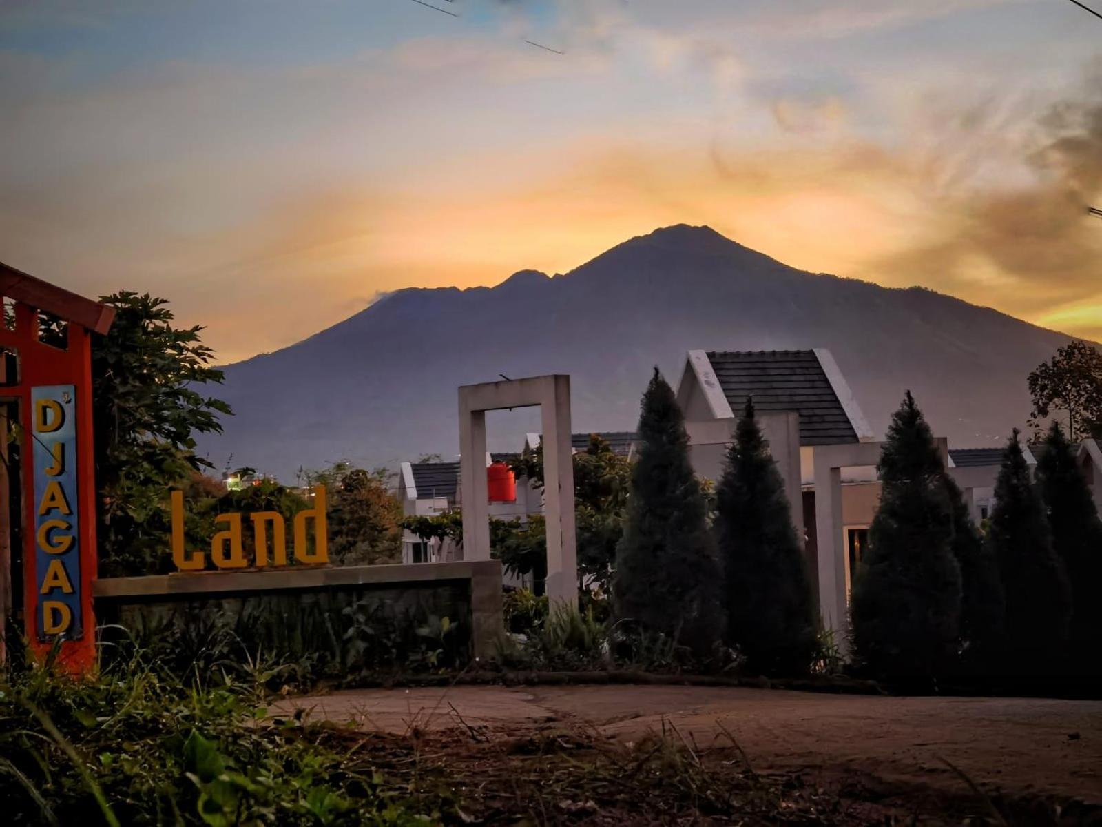 MM Village view 2