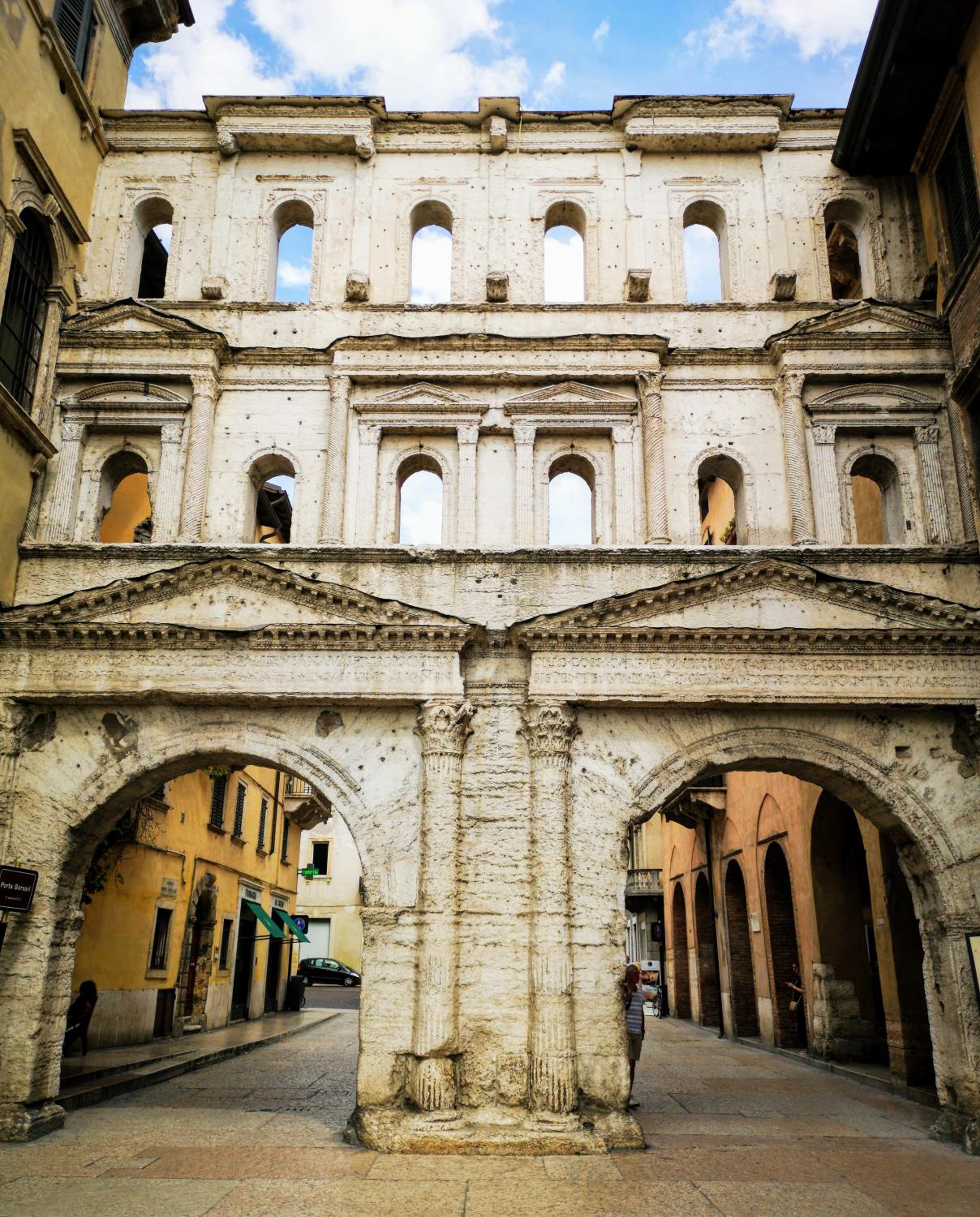 Casa Esvael - Historic Rooms in Verona City Center