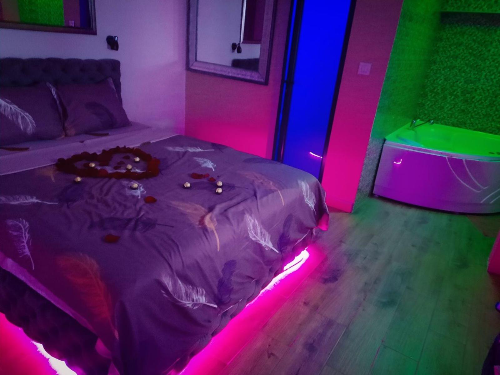 Aris Lux view 3