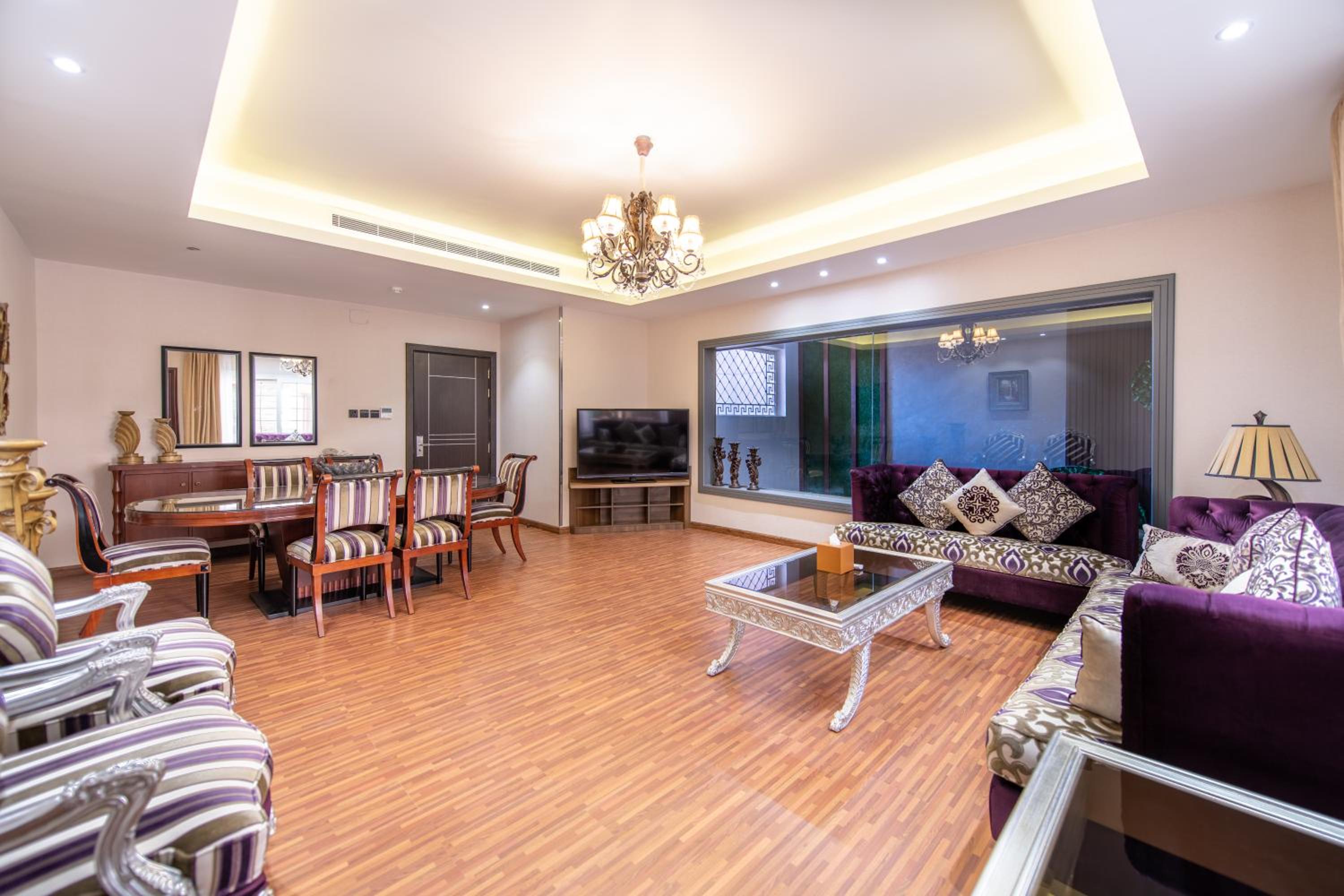 Meral Oasis Hotel Villas