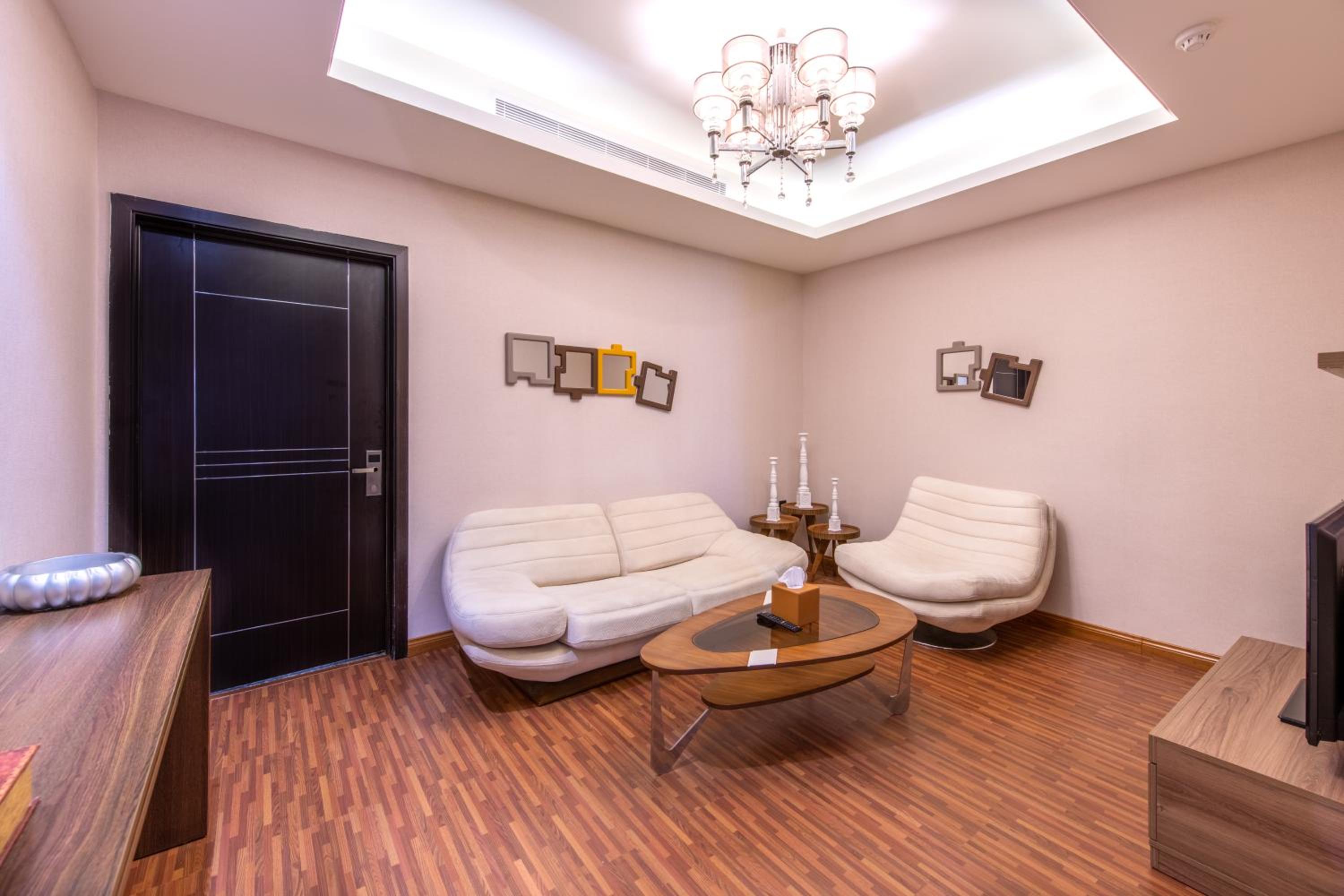 Meral Oasis Hotel Villas