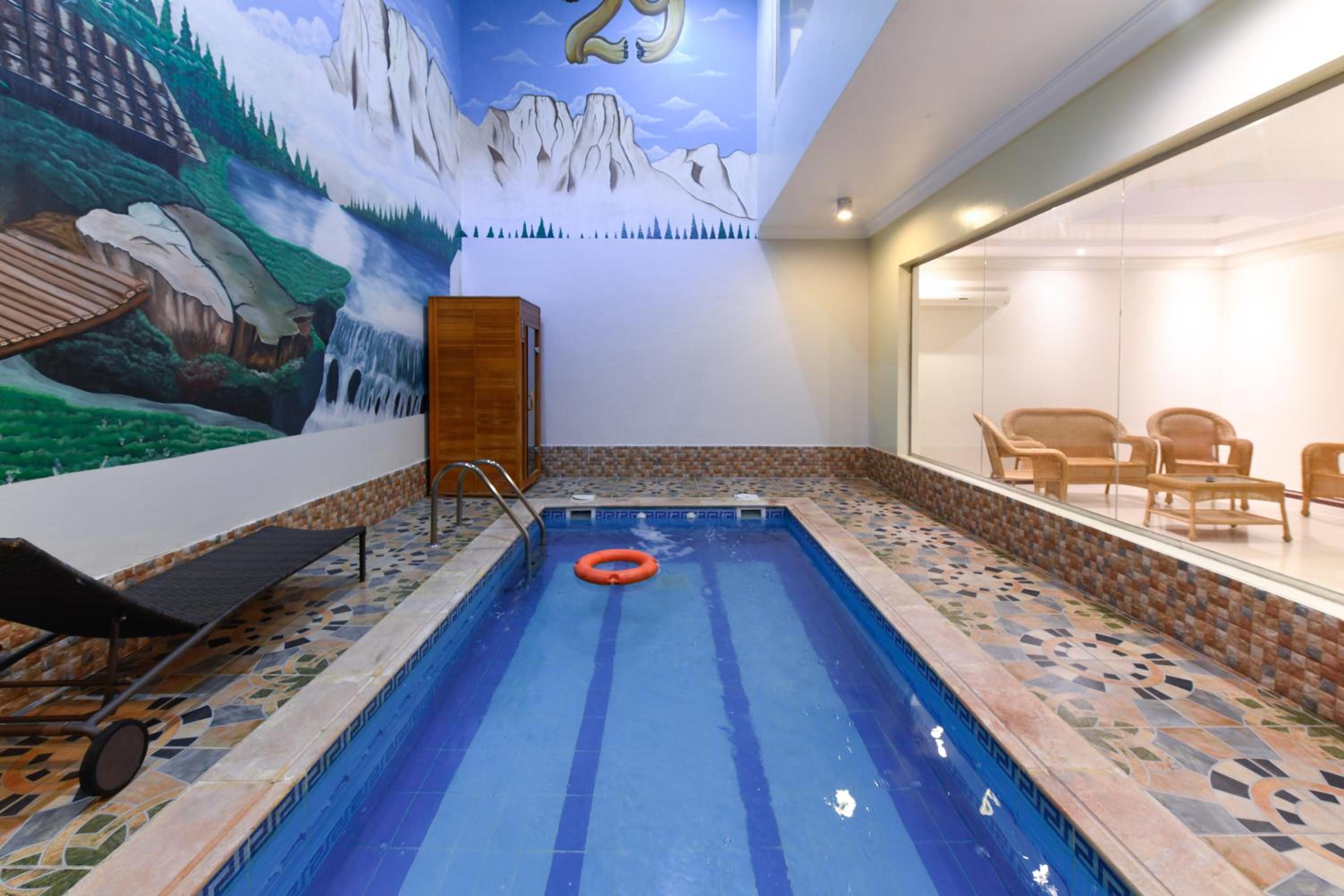 Meral Oasis Hotel Villas