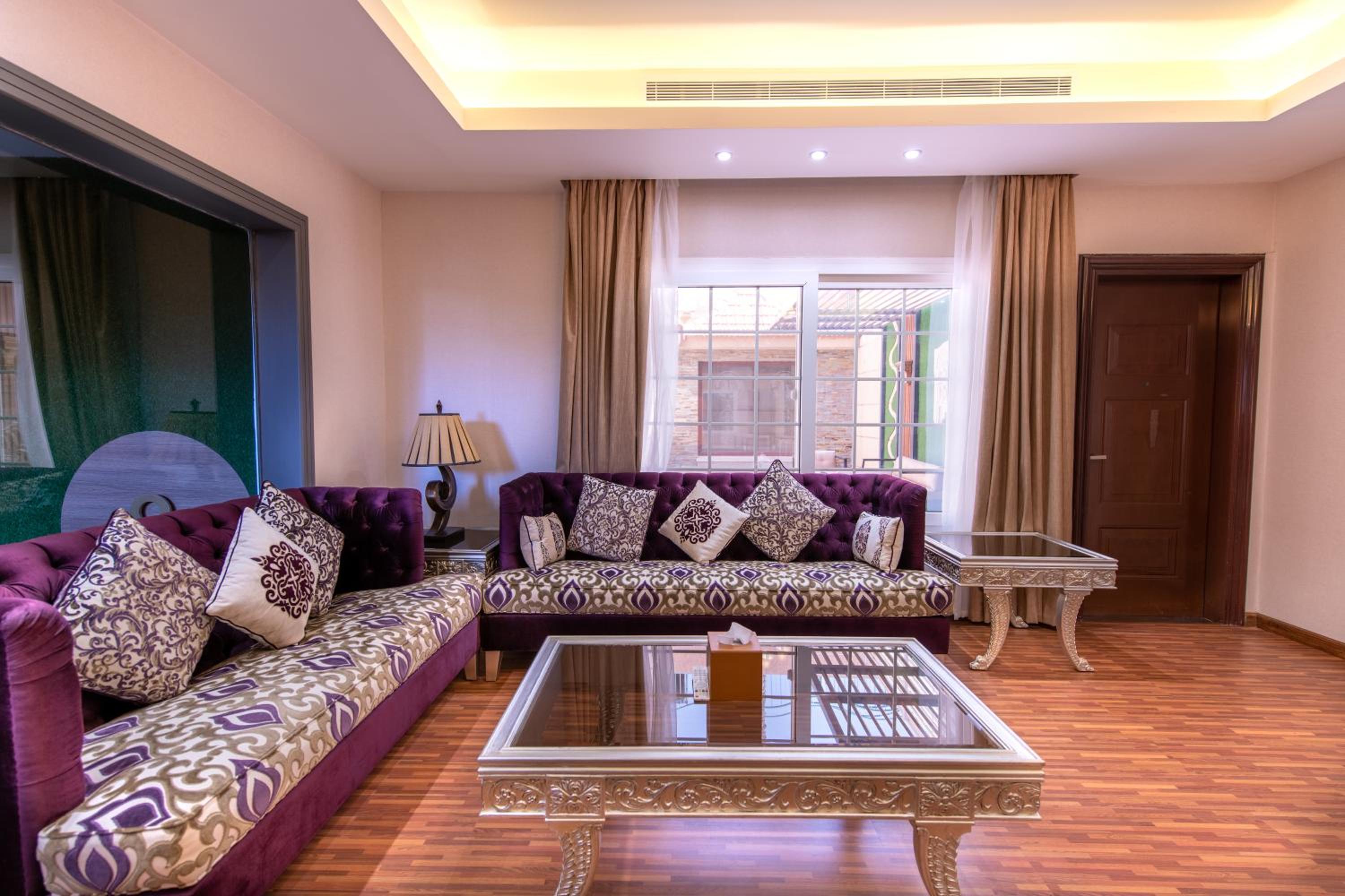 Meral Oasis Hotel Villas
