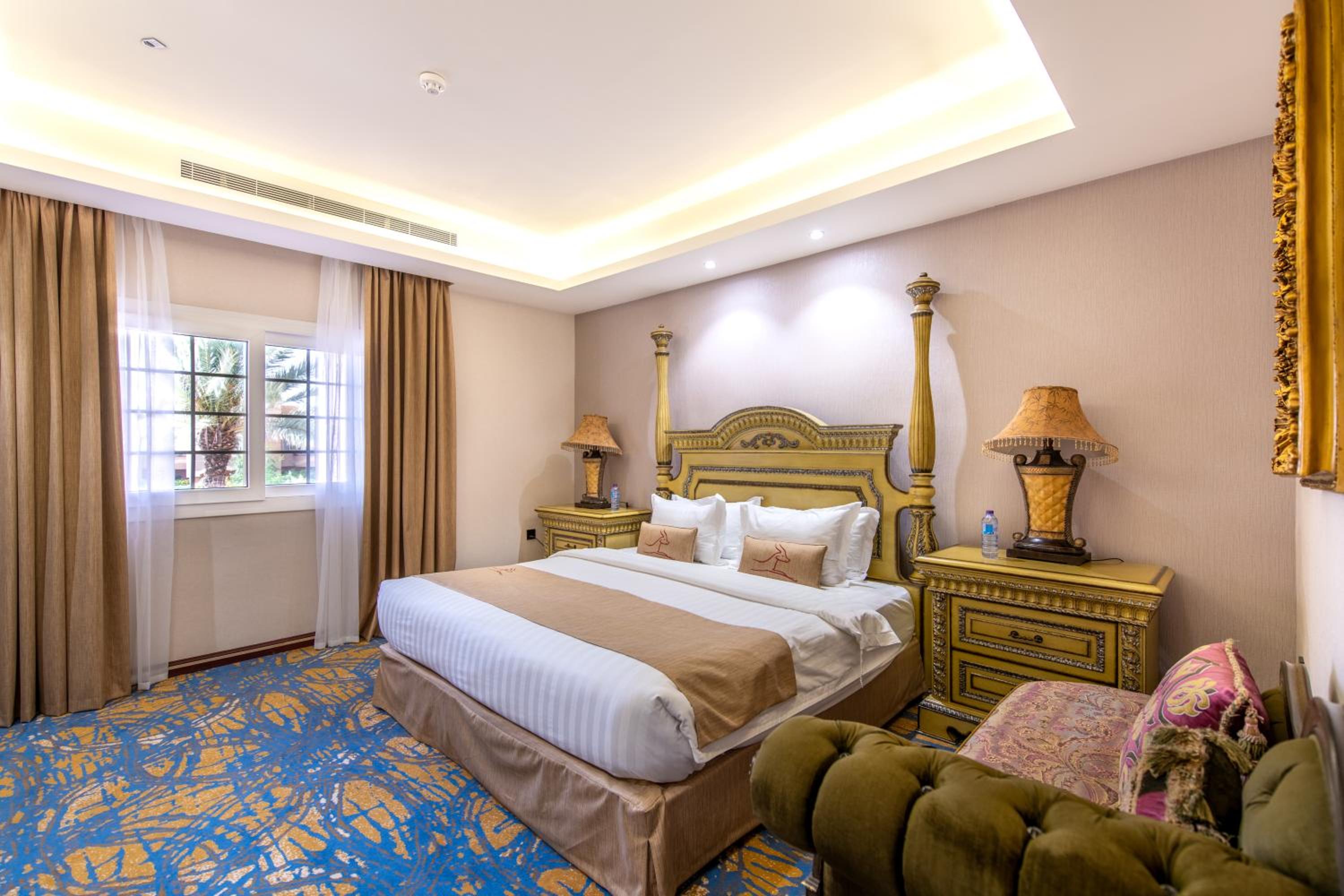 Meral Oasis Hotel Villas