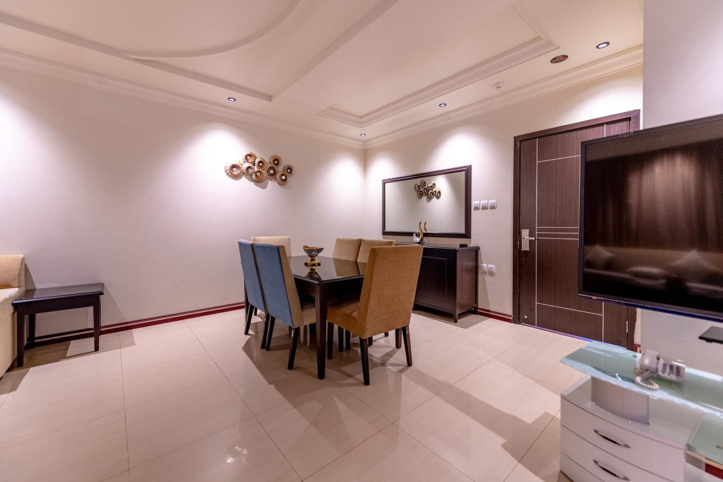 Meral Oasis Hotel Villas