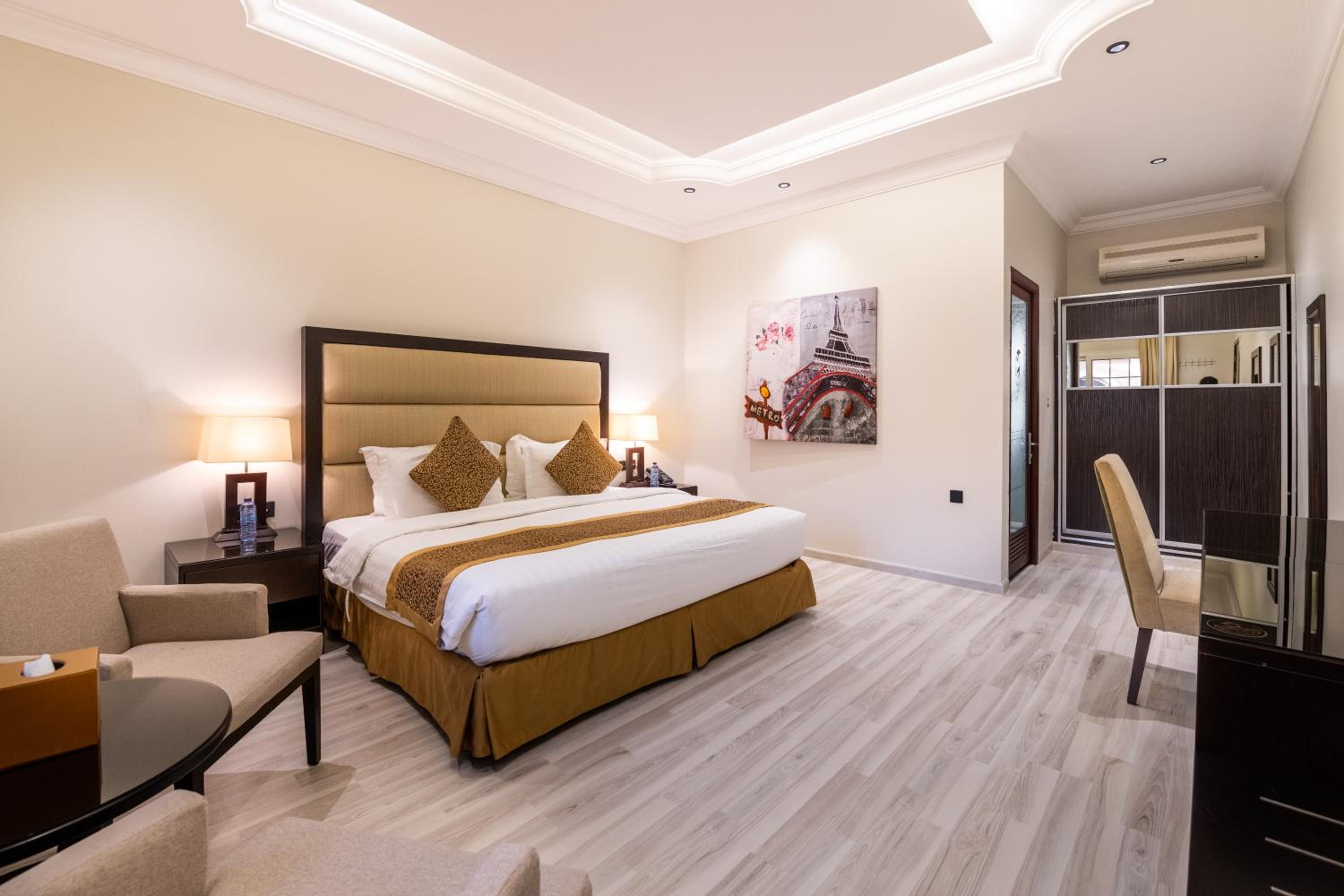Meral Oasis Hotel Villas