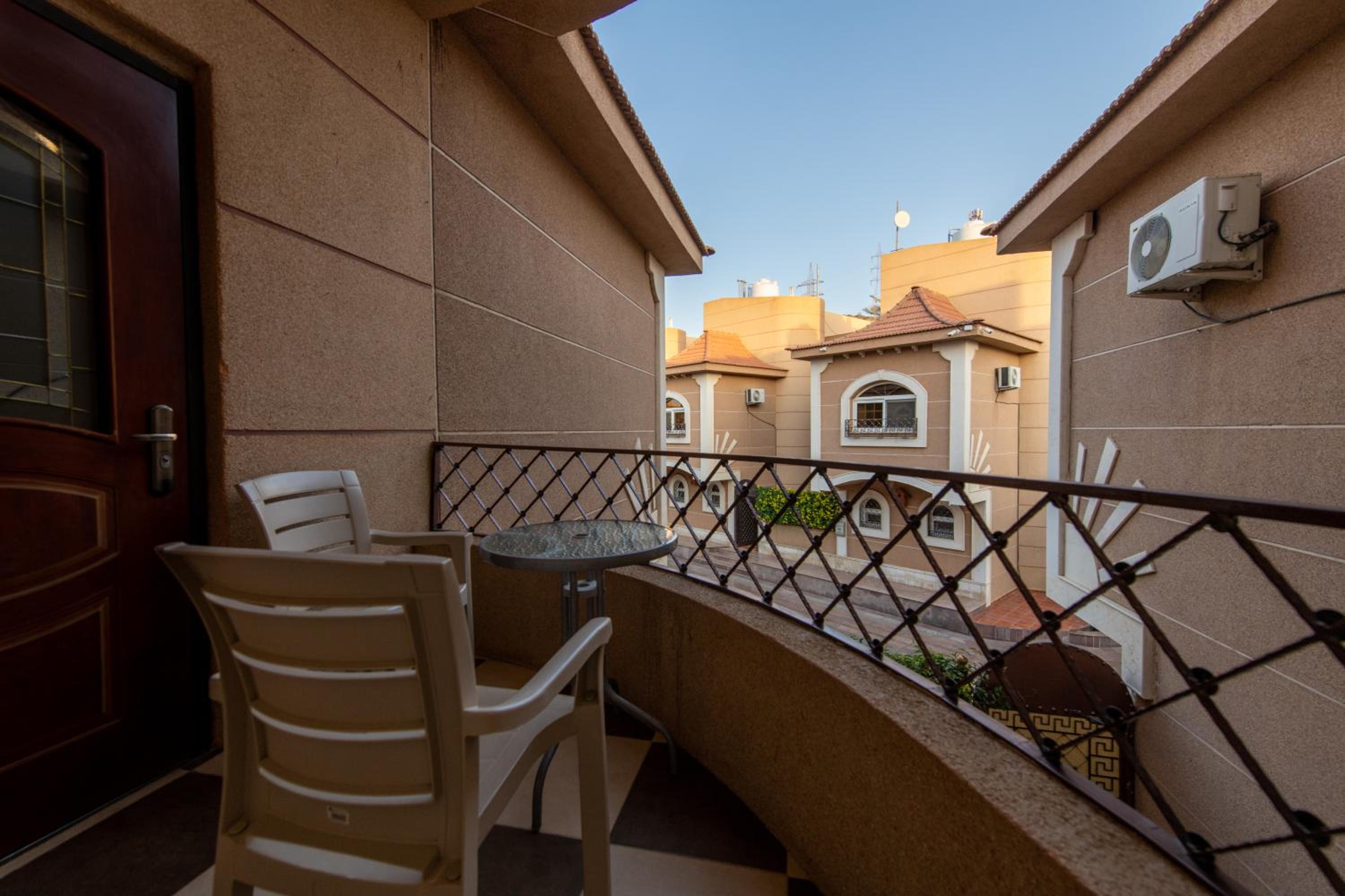 Meral Oasis Hotel Villas