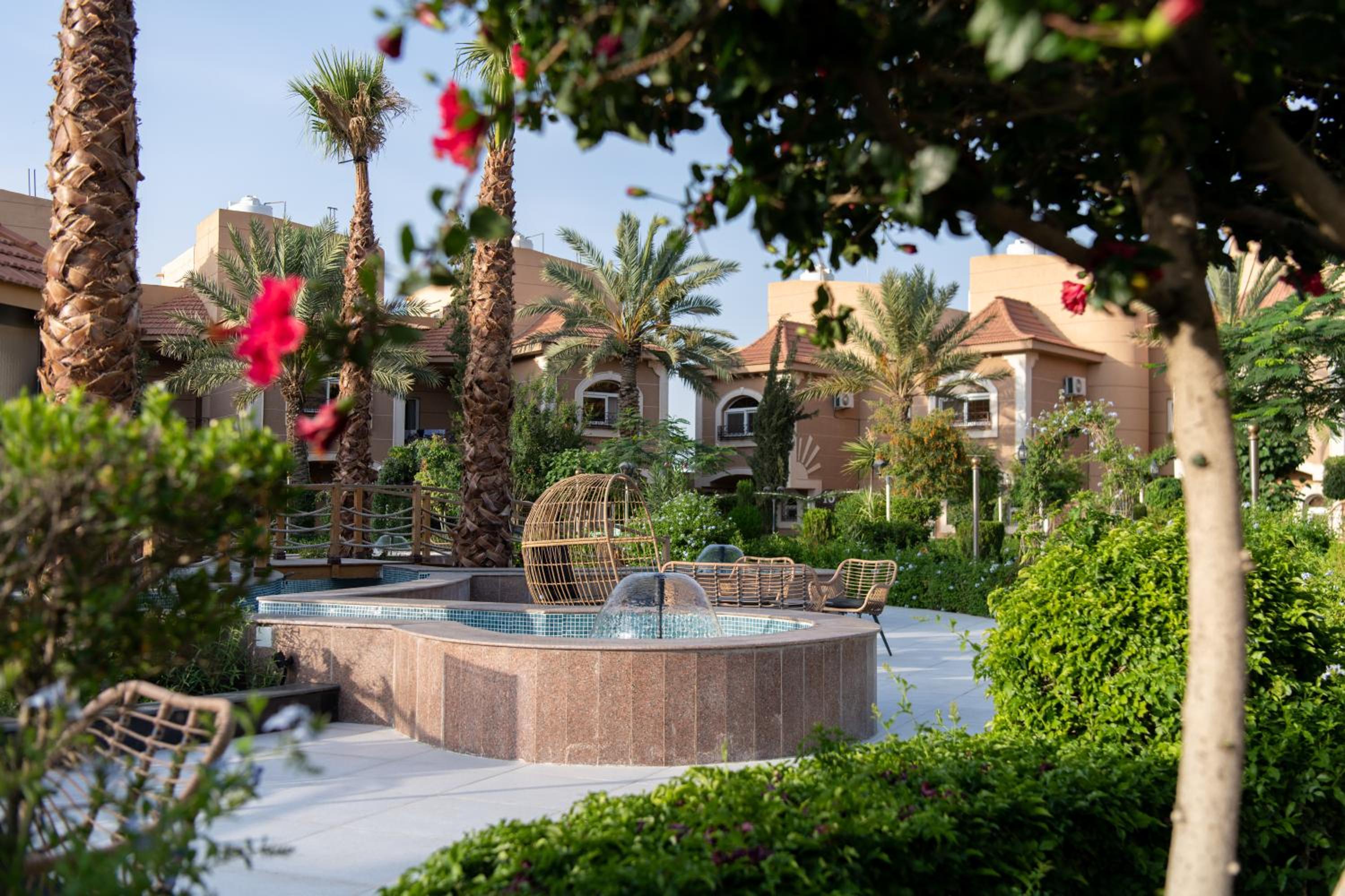 Meral Oasis Hotel Villas