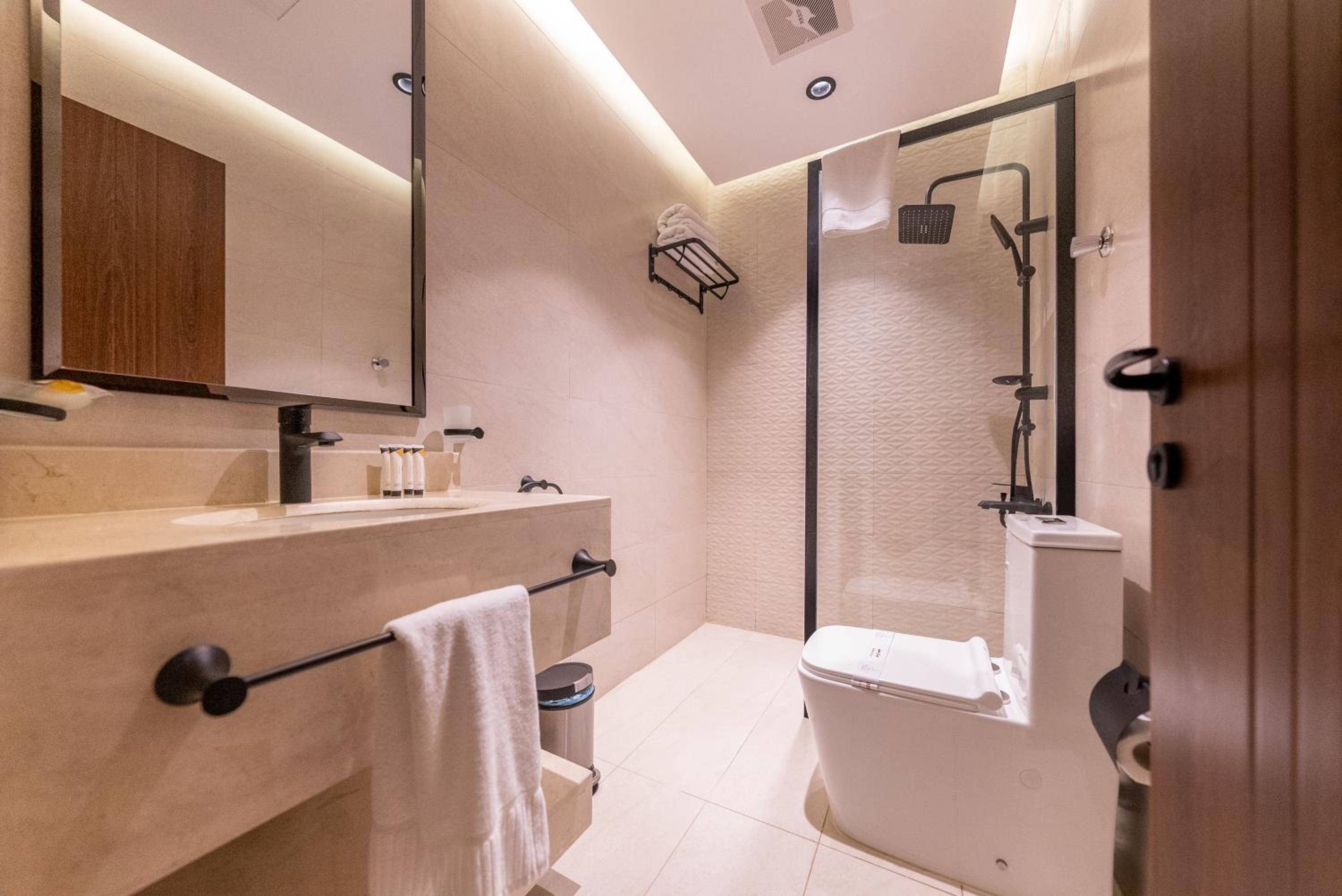 Meral Oasis Hotel Villas