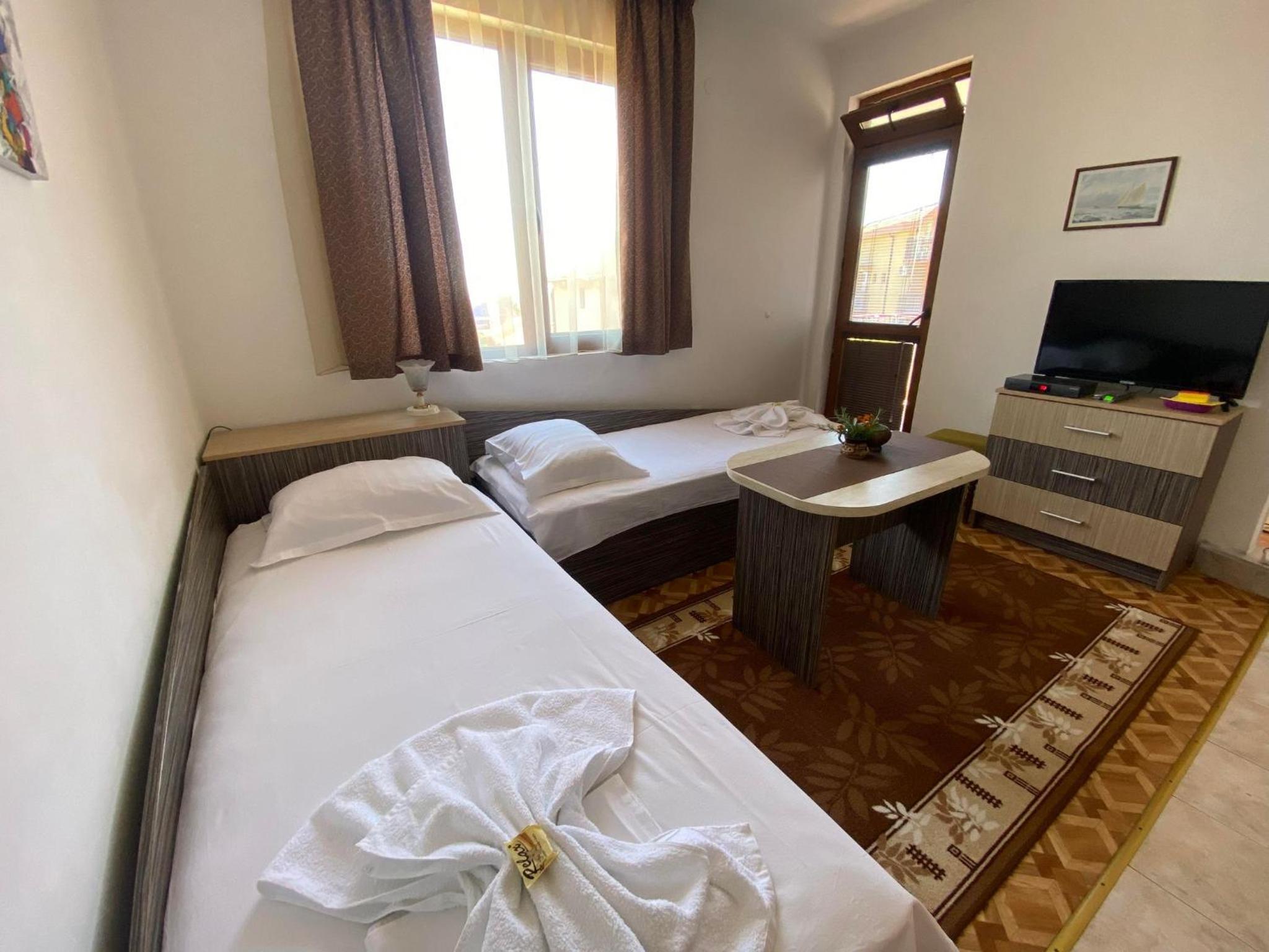 Apartments Yana