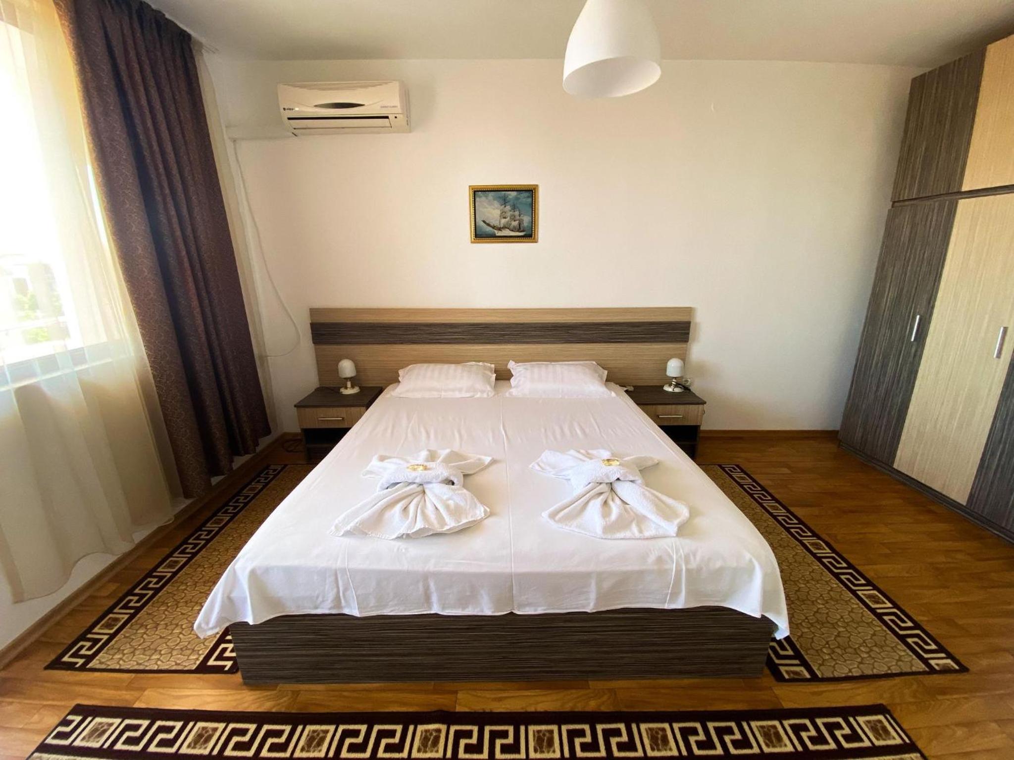 Apartments Yana