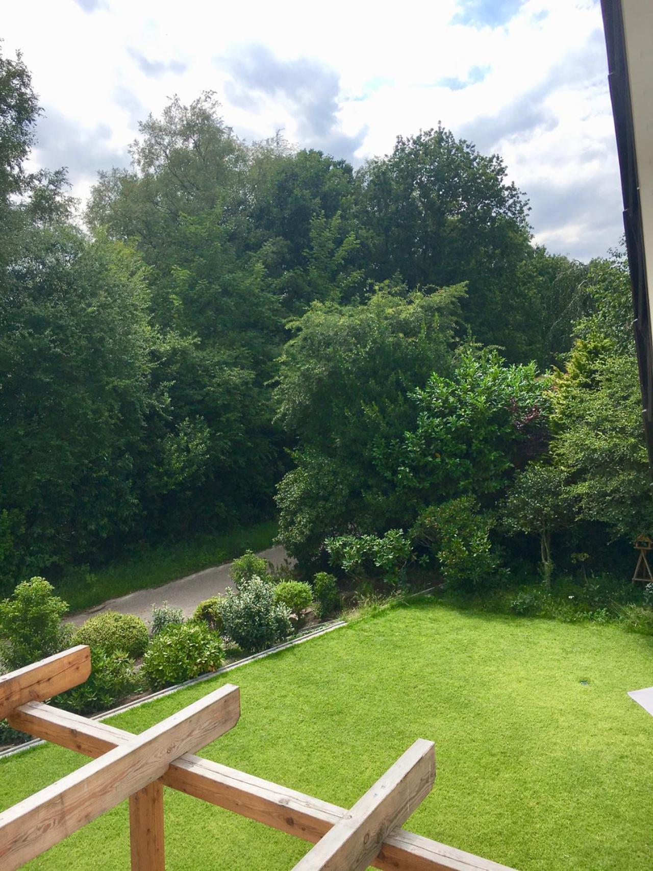 Moorblick! Große Dachwohnung mit Kamin und Sauna