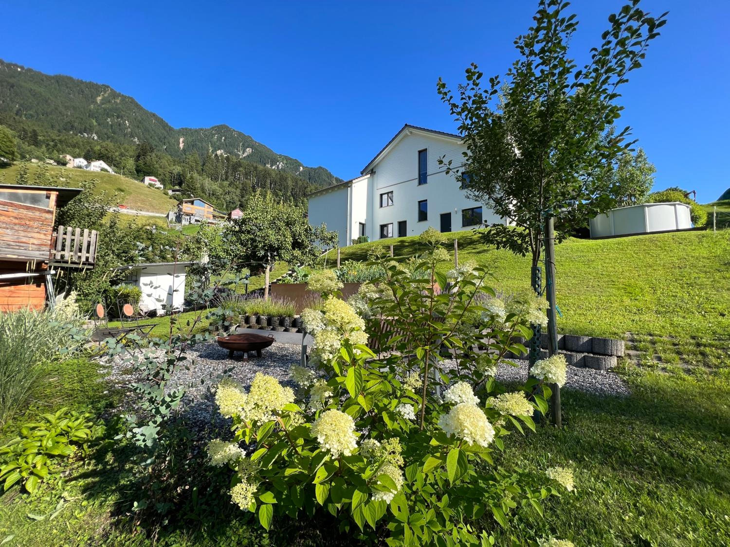 2-Zimmer Ferienwohnung an ruhiger Lage