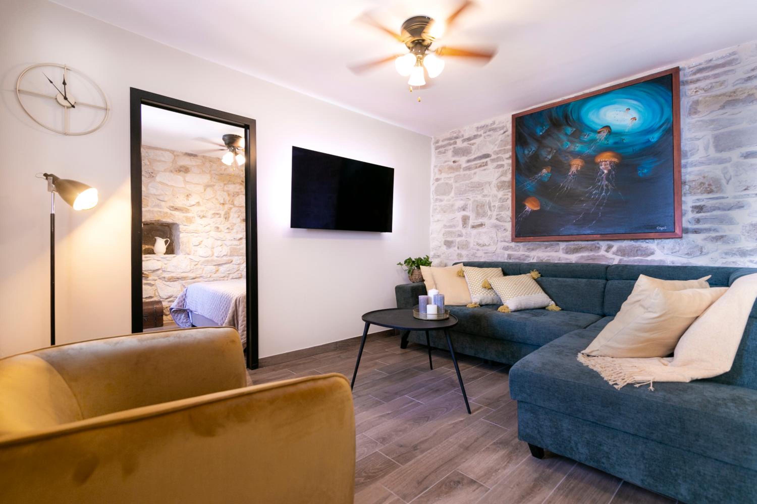 Podstrana Vacations - Villa Bella Vista Heritage Oasis - Property Image 51