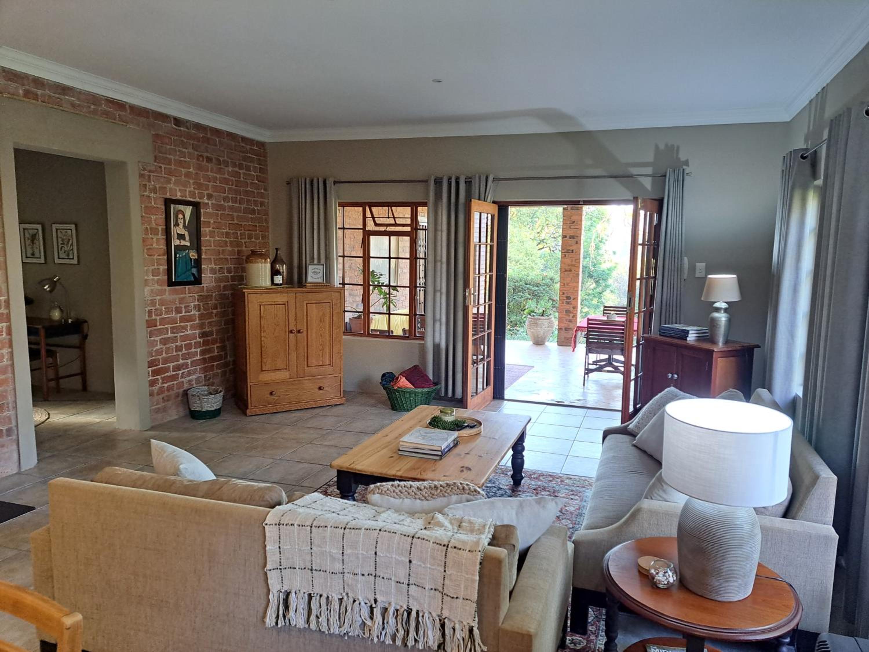 Elvandar Country Cottage view 4
