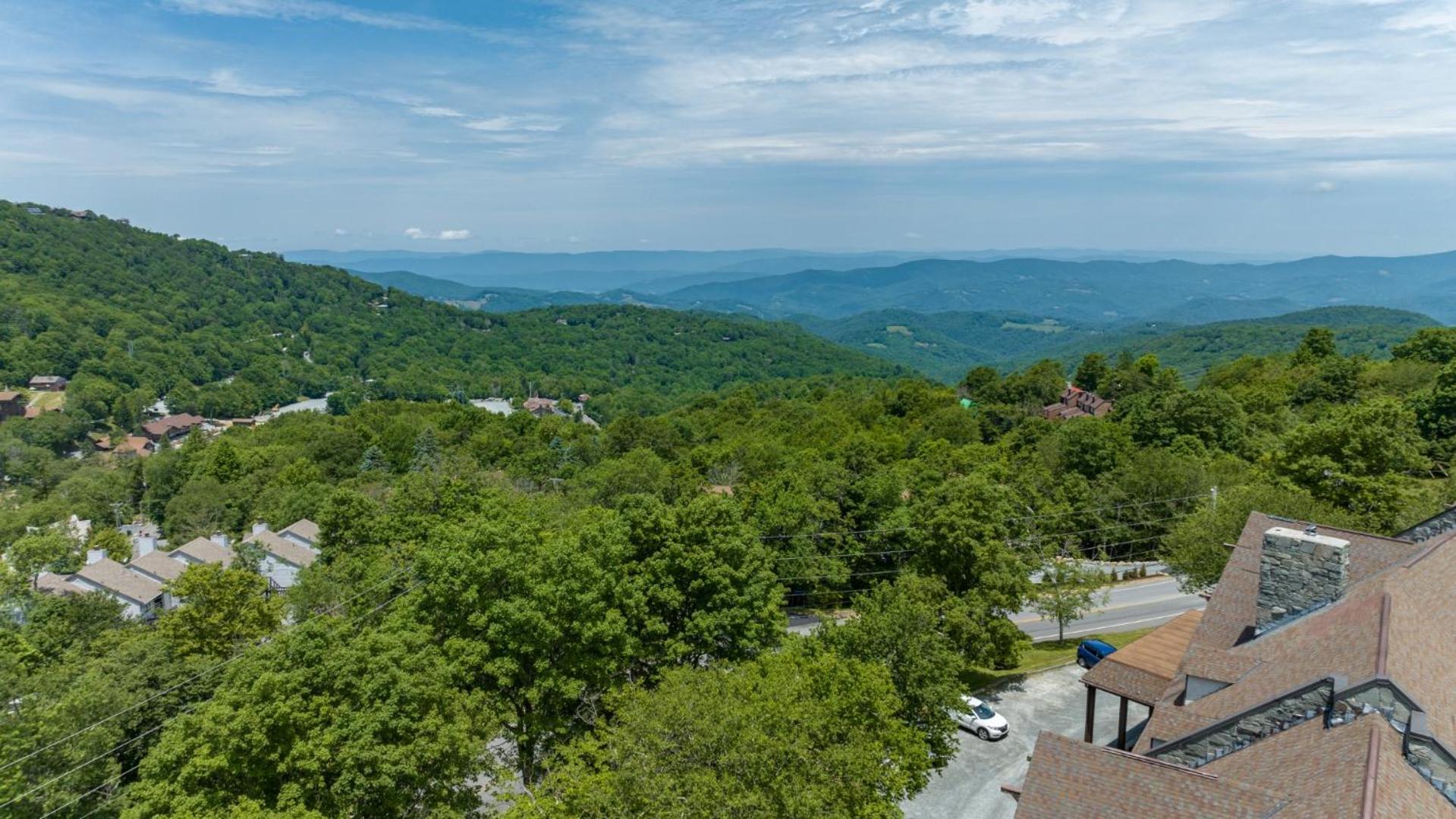 4 Seasons at Beech Mountain