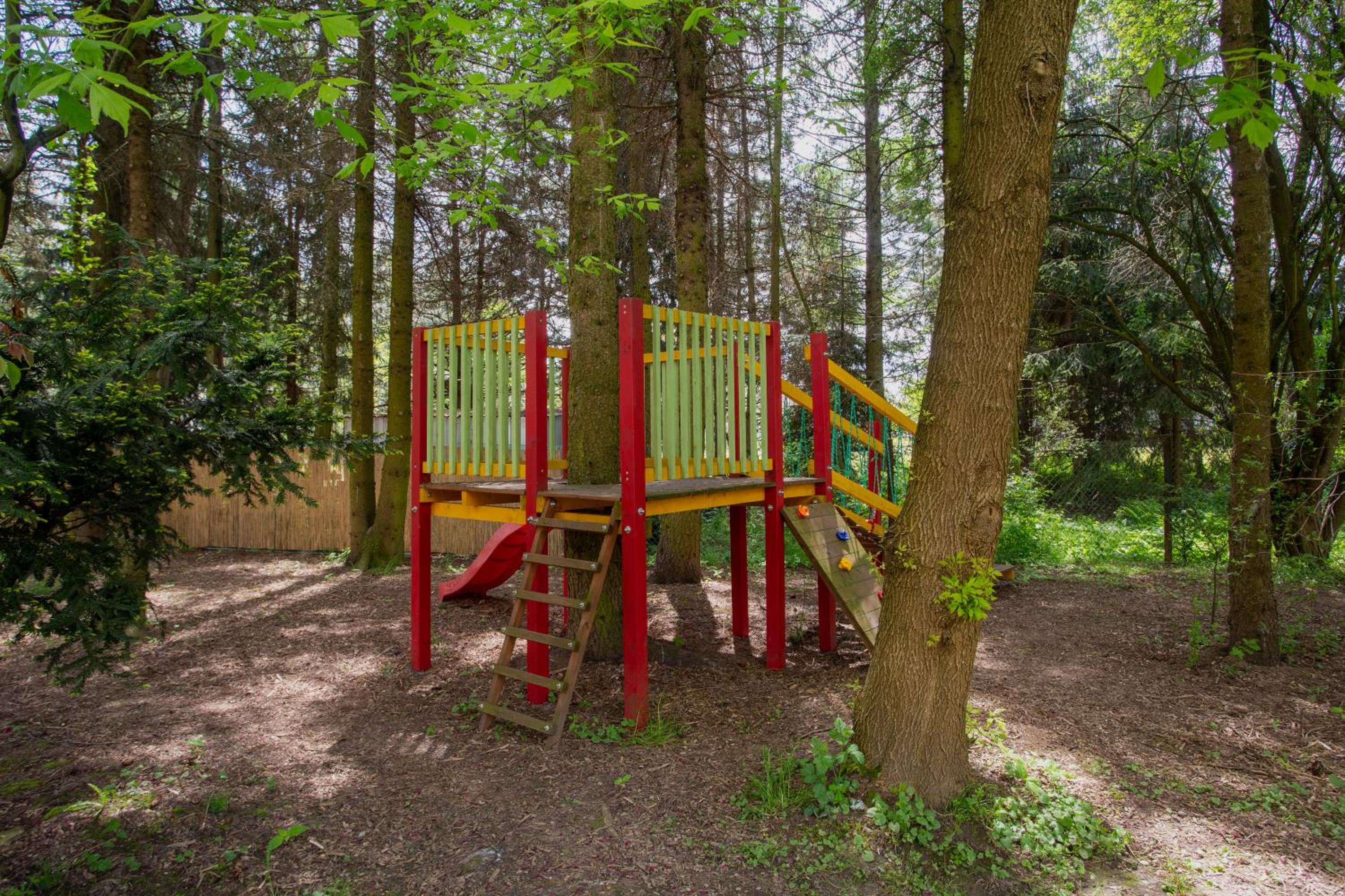 children's play area