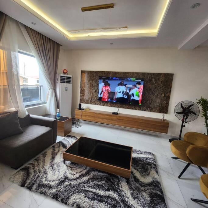 Staycation Loft, Lekki Phase 1 view 2