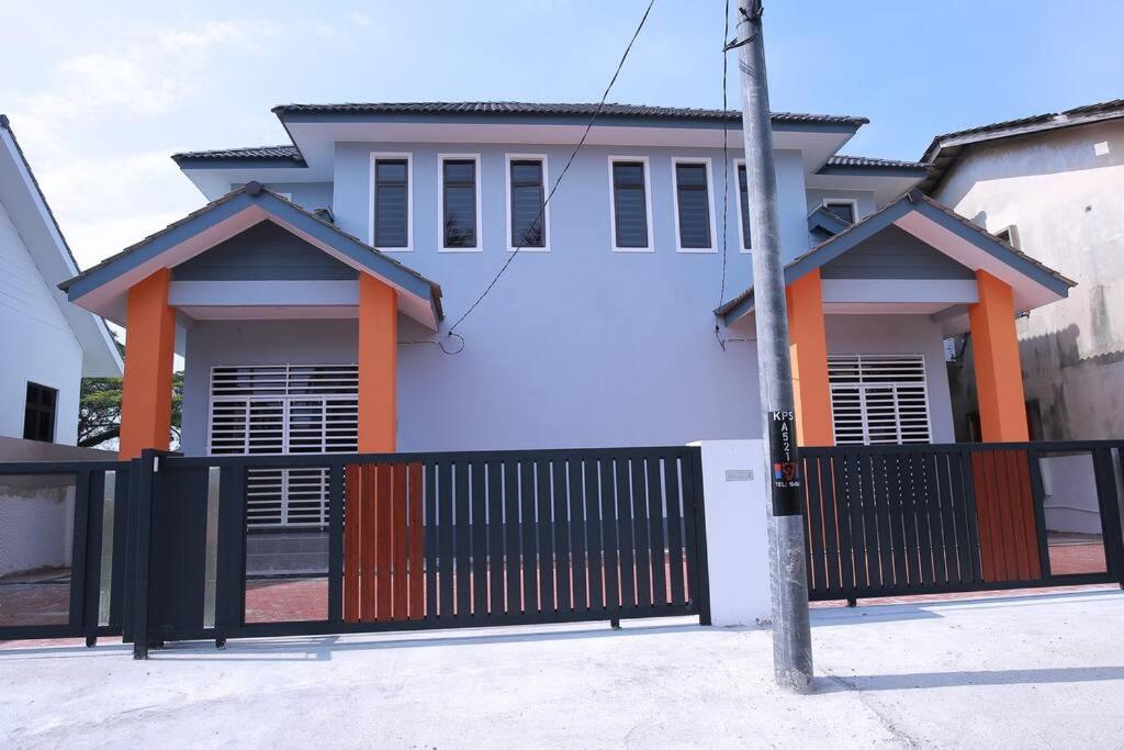 Green Dream Homestay 3 Kota Bharu 3 Aircond Room With Wifi & Netflix photo 6