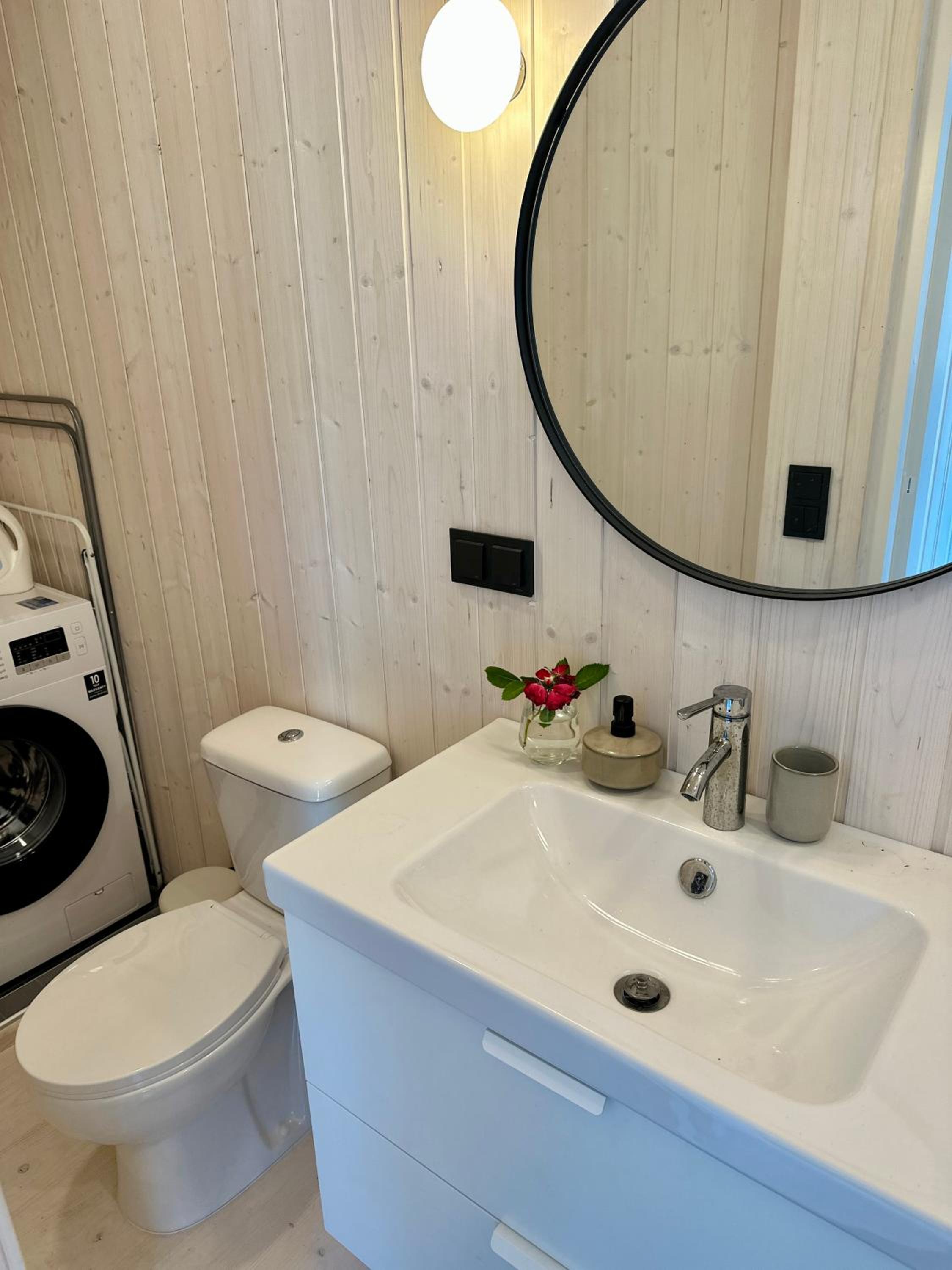 Fully equipped new tiny-house