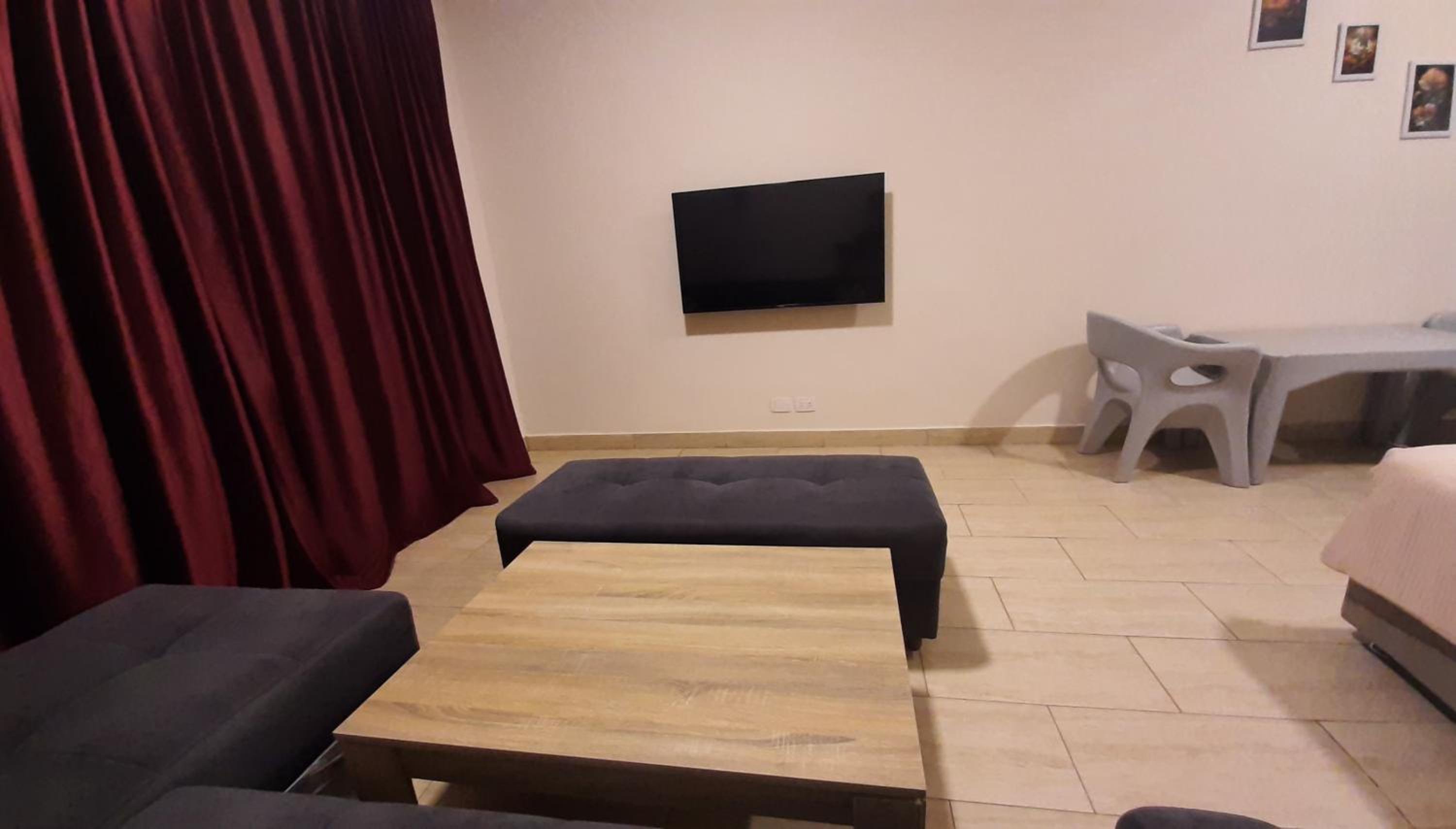 Aldau Heights Cozy big studio