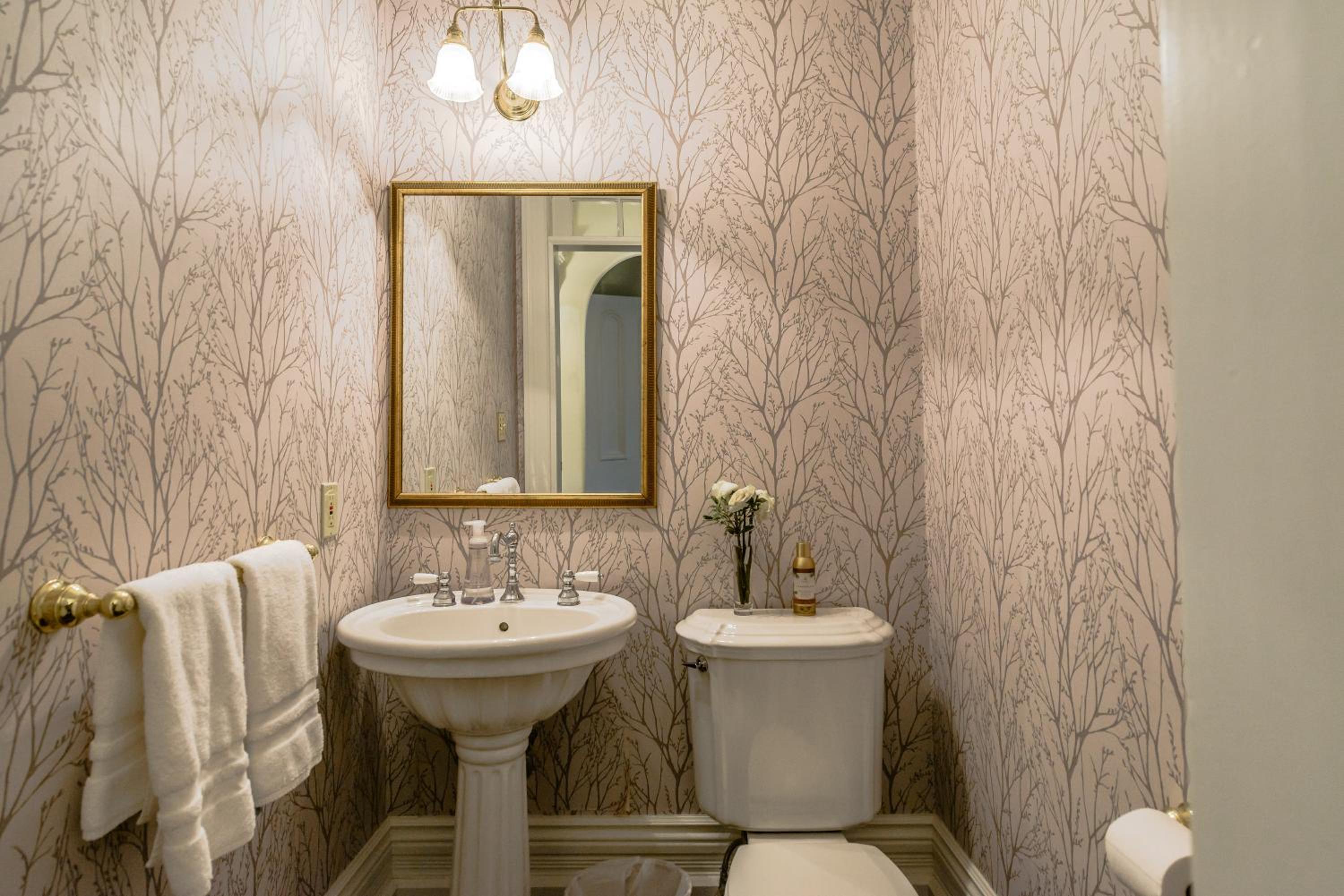 Woodbourne Inn