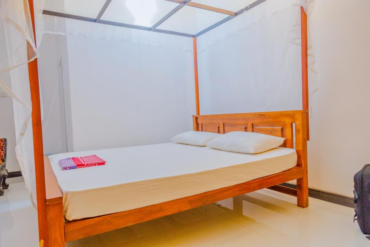 Talalla Ocean Beach Bungalow