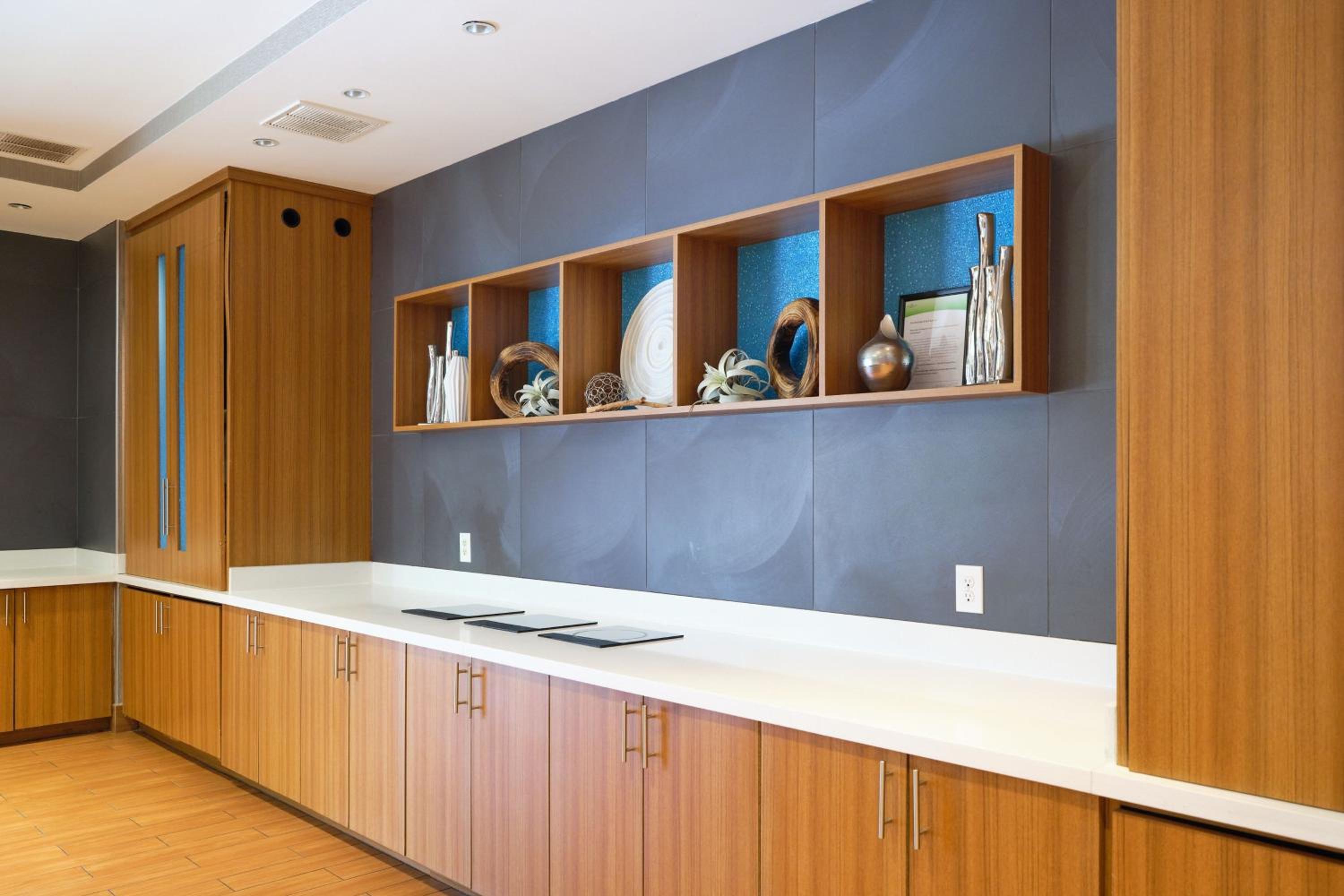 SpringHill Suites by Marriott Dallas Lewisville - Property Image 8