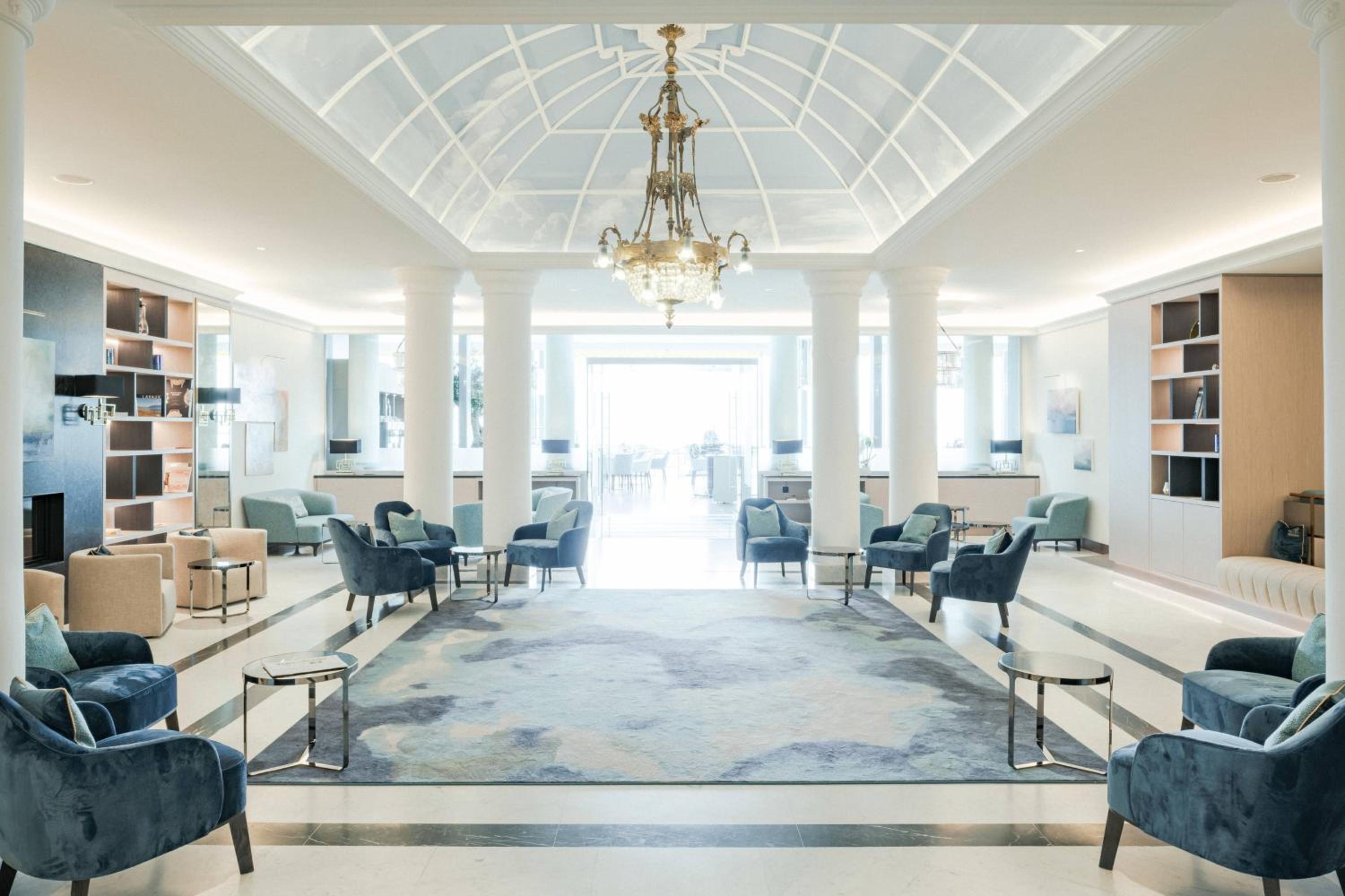 Montreux Vacations - Grand Hotel Suisse Majestic, Autograph Collection - Property Image 1