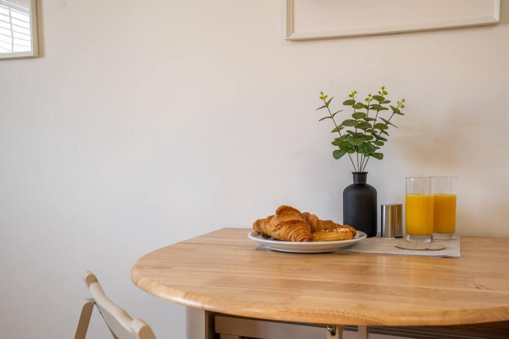 Butterfly Gardens 2 bed apartment sleep upto 4