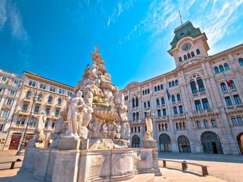 MyWay Trieste -Camera matrimoniale photo 5