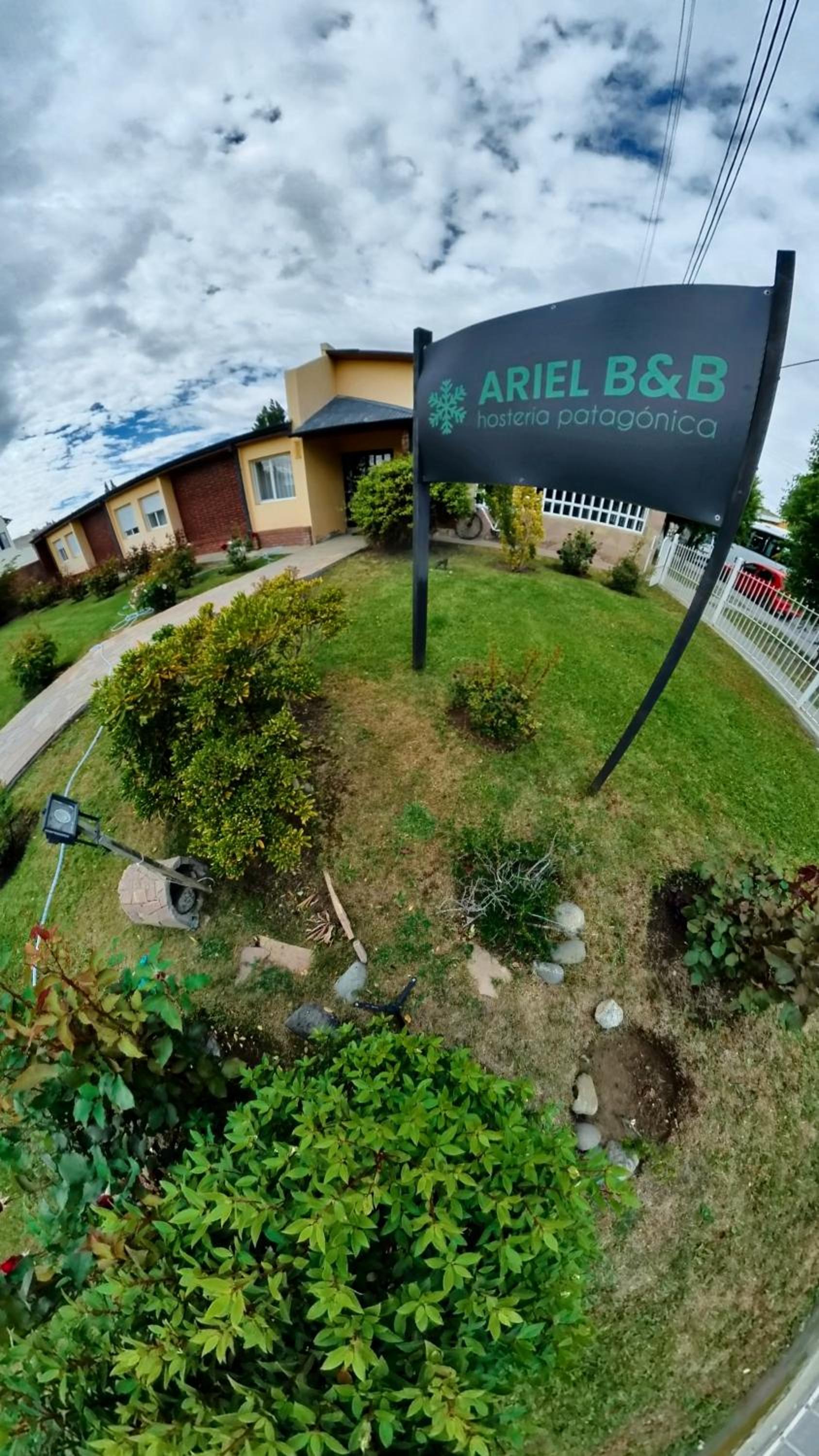 Hotel Ariel