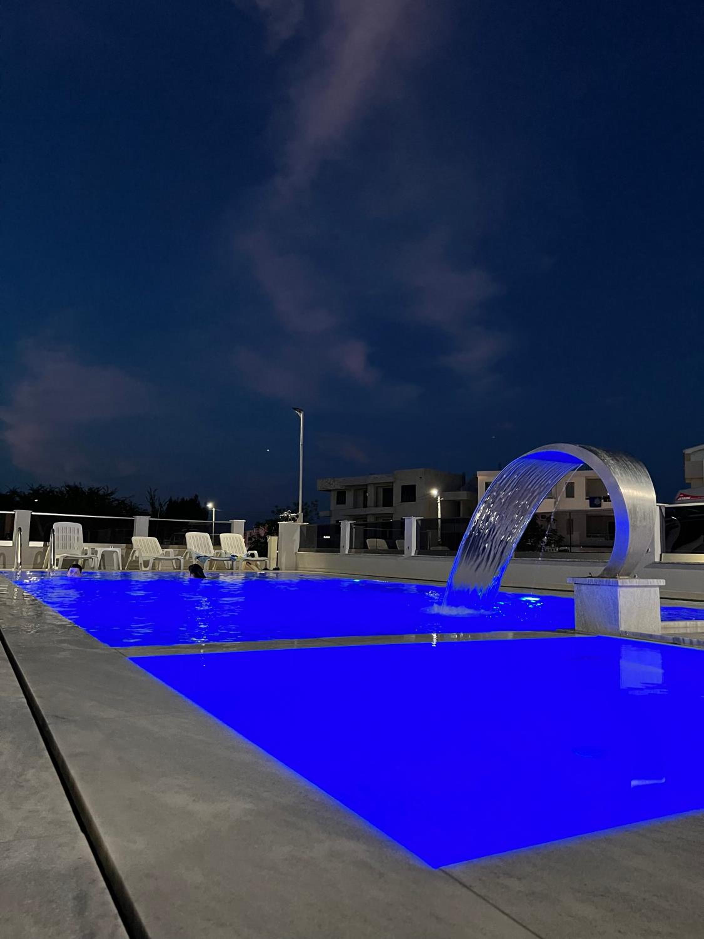Apartments Zalli