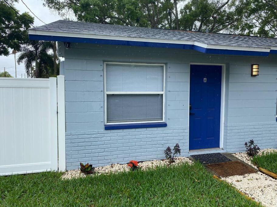 Lovely 2-Bedrooms Central Clearwater Apartment view 3