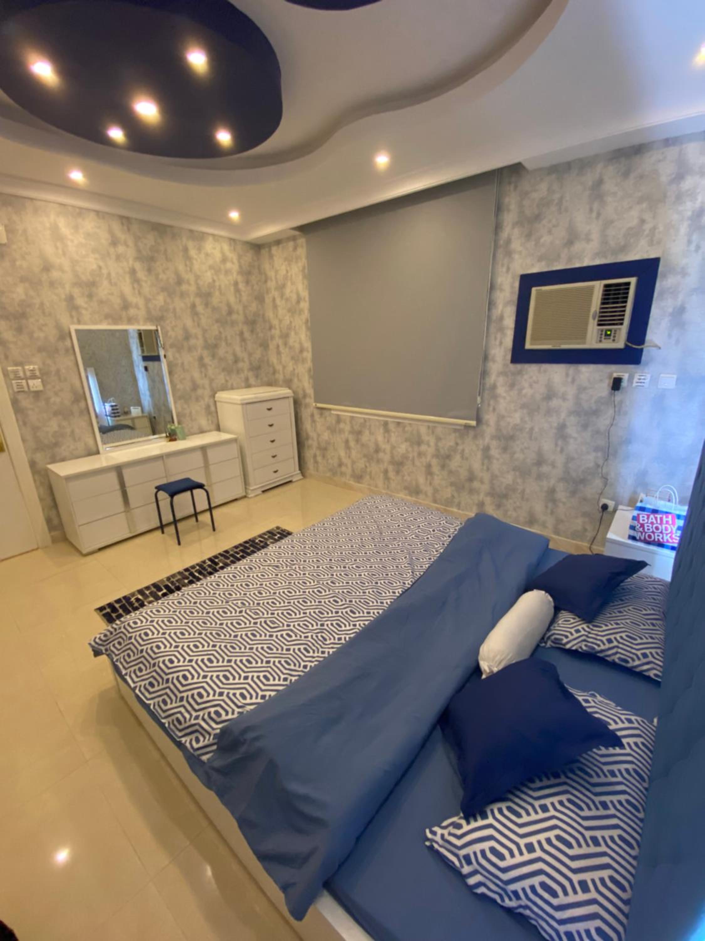 Two Bedroom in Luxury Apartment — photo 14