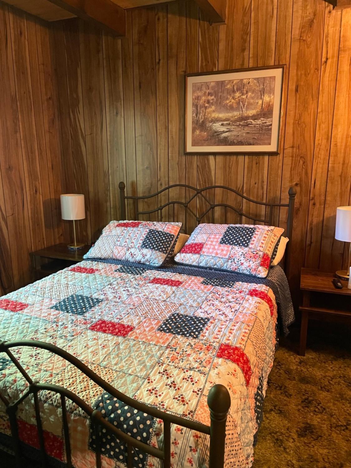 Saw Creek Cabin - Regent Hilltop