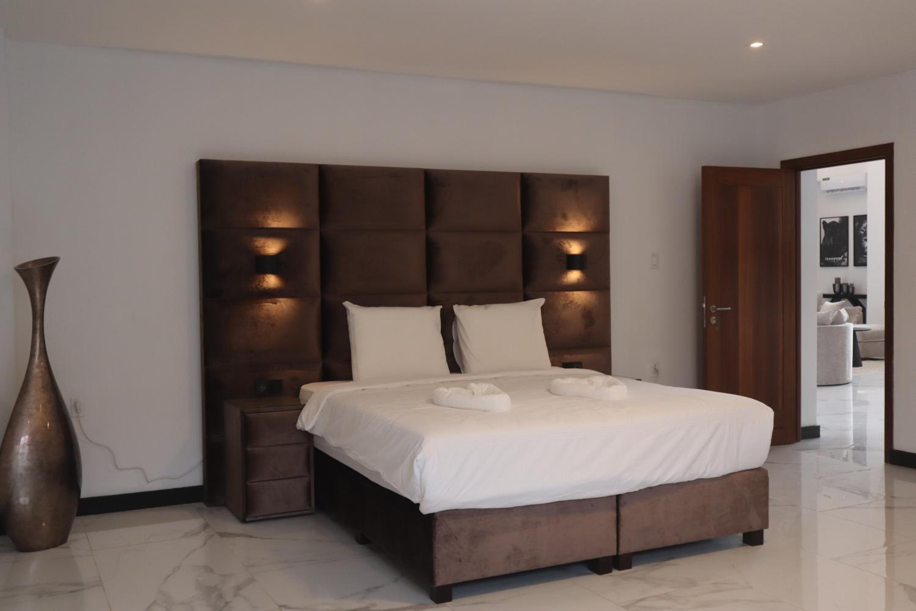 Empire Villa Paramaribo Noord 1 view 4