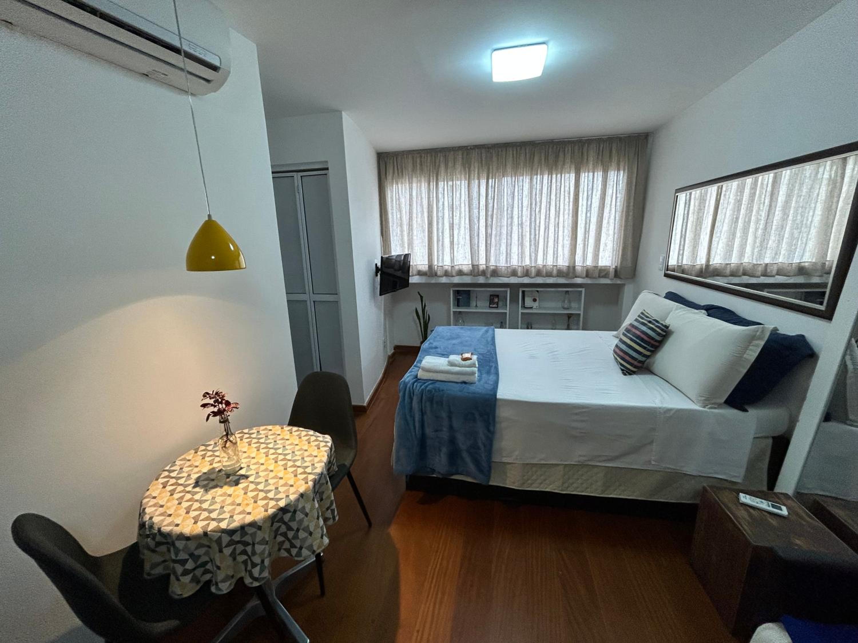 SH59 Estilo Conforto Simplicidade na Bela Cintra