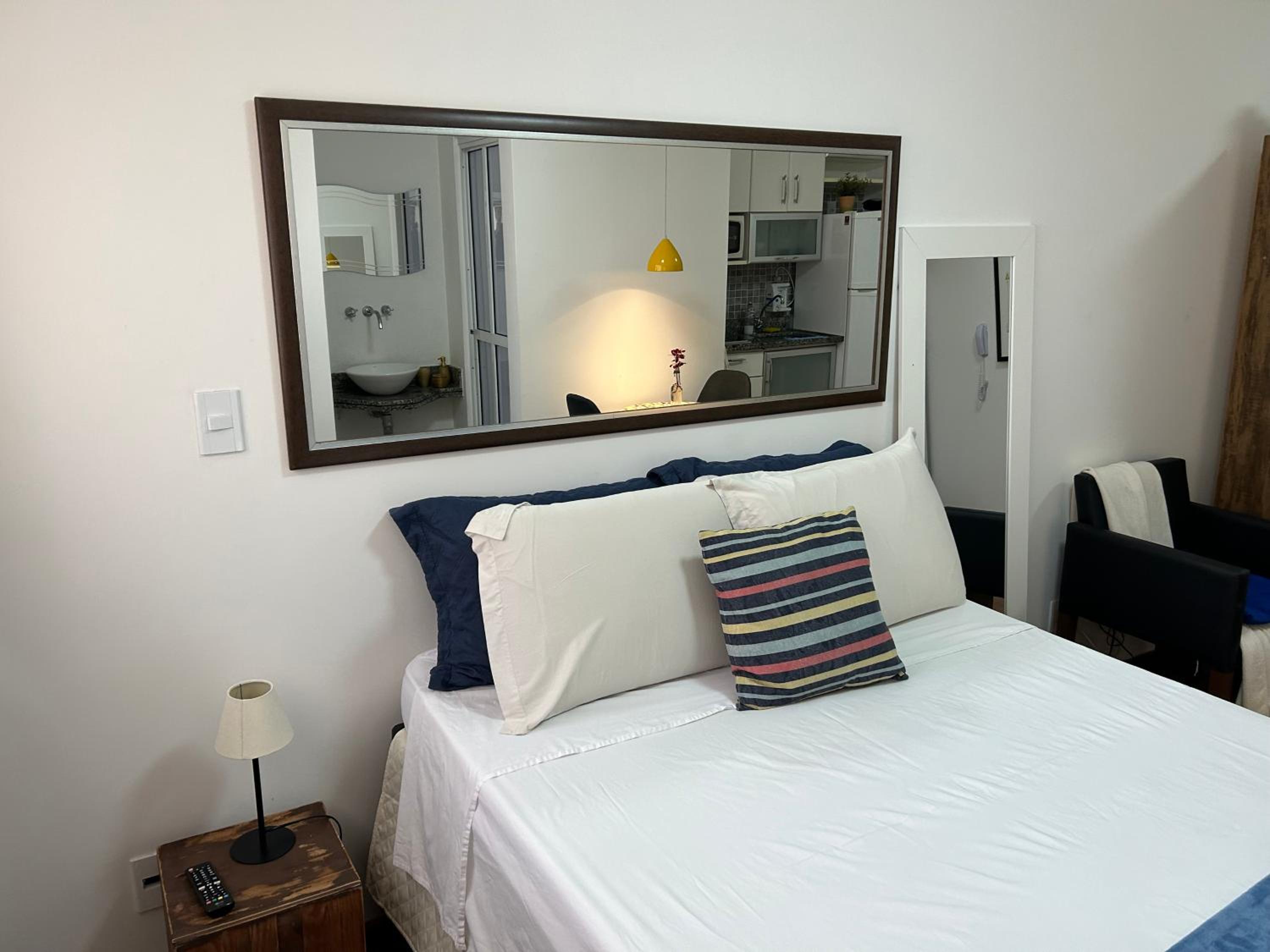 SH59 Estilo Conforto Simplicidade na Bela Cintra