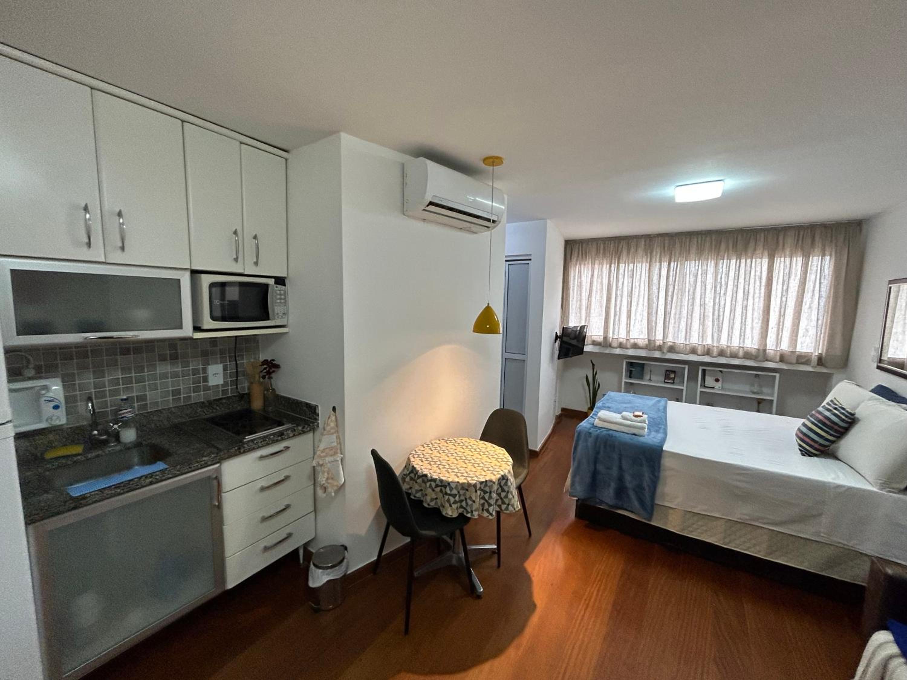 SH59 Estilo Conforto Simplicidade na Bela Cintra