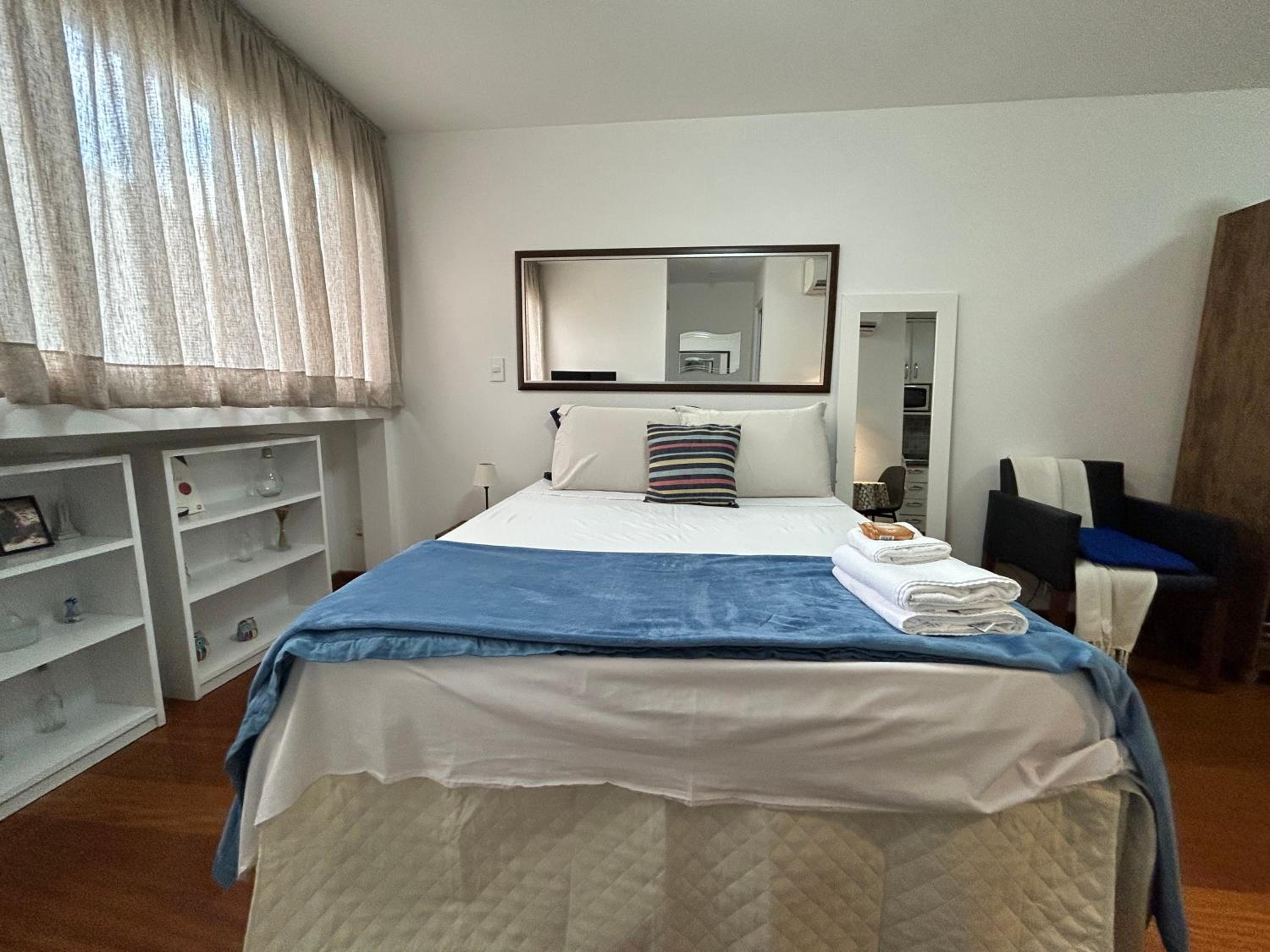 SH59 Estilo Conforto Simplicidade na Bela Cintra
