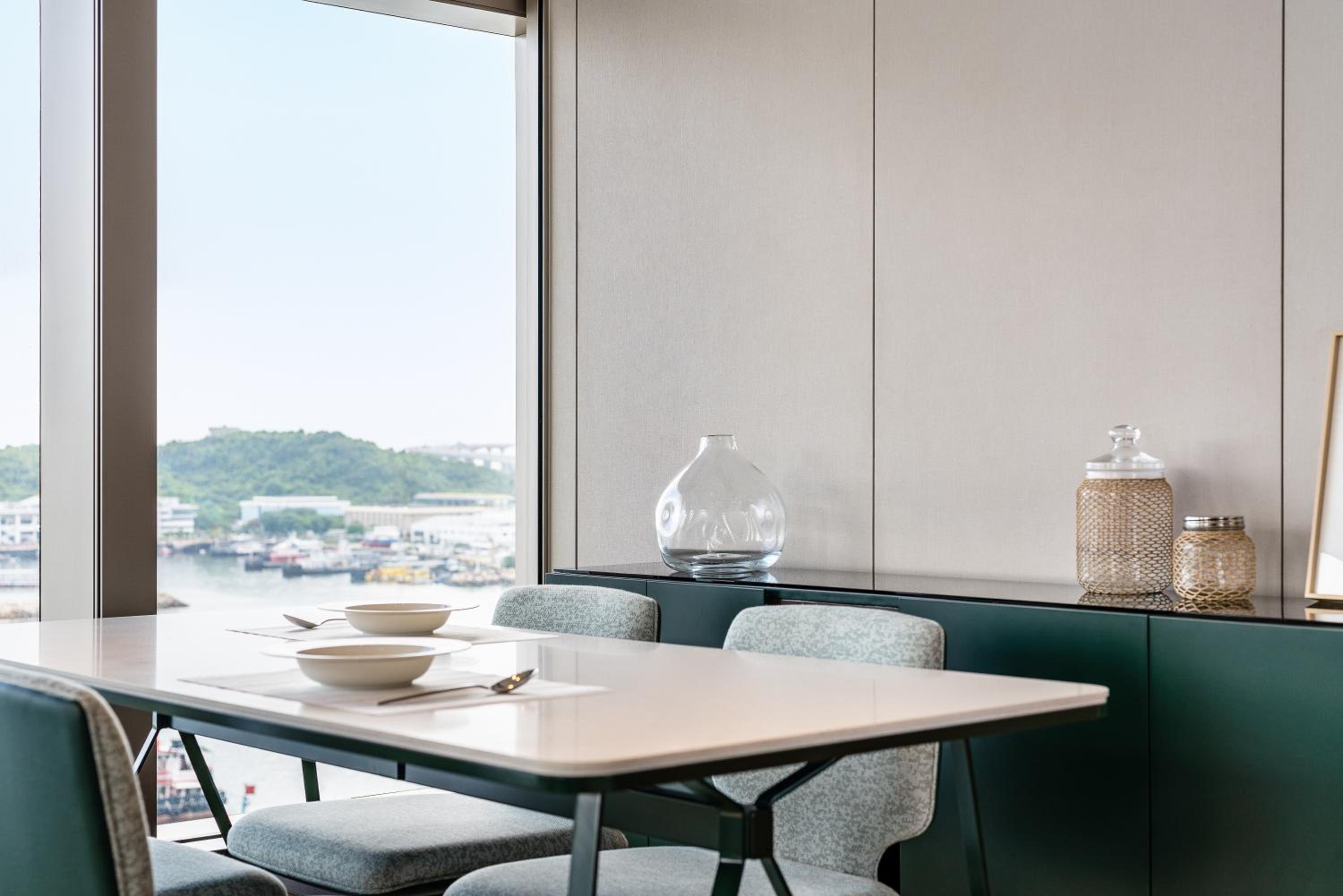 TOWNPLACE WEST KOWLOON