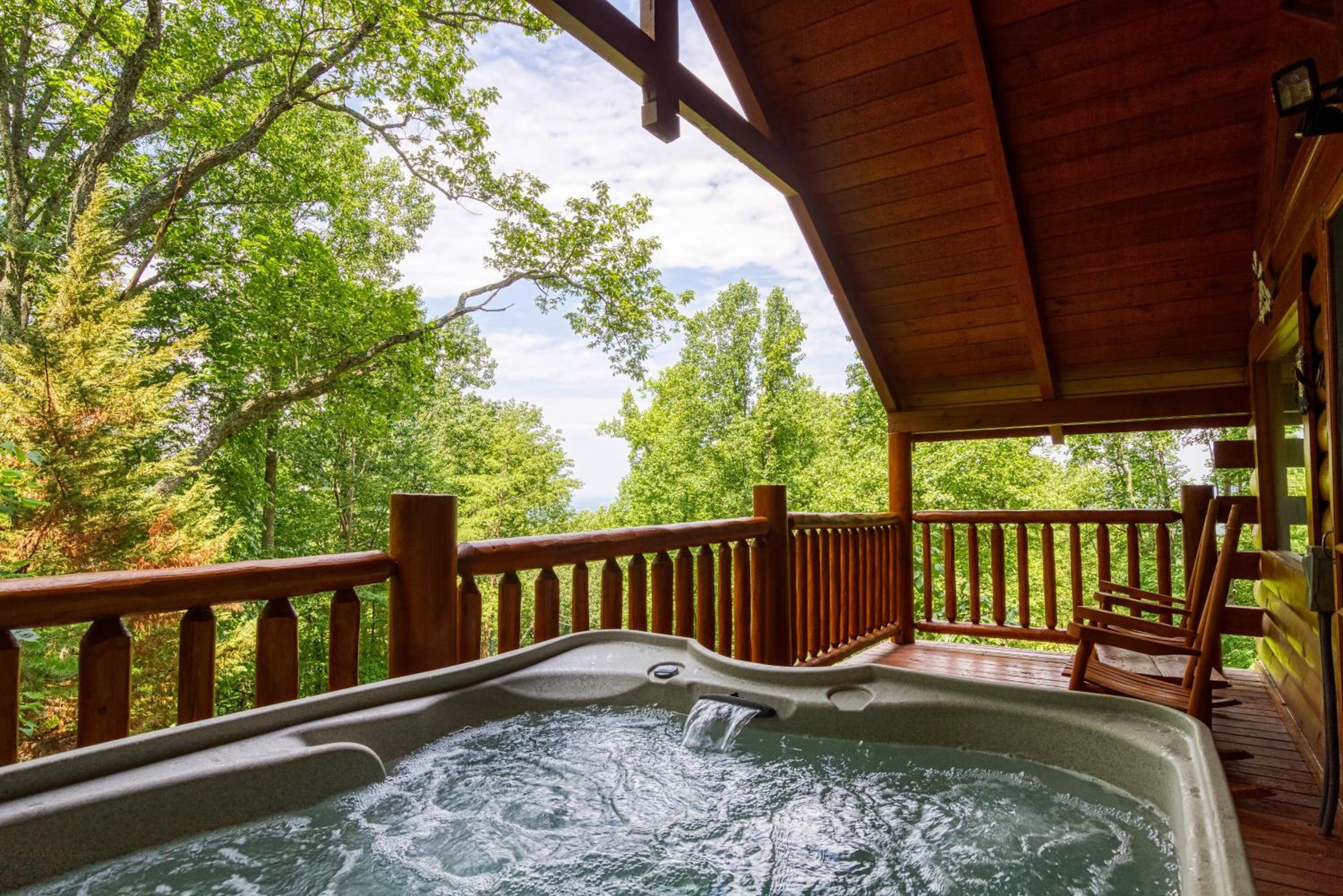 Star Gazer, Hot Tub, Pool Table, 560 FREE tickets each paid day