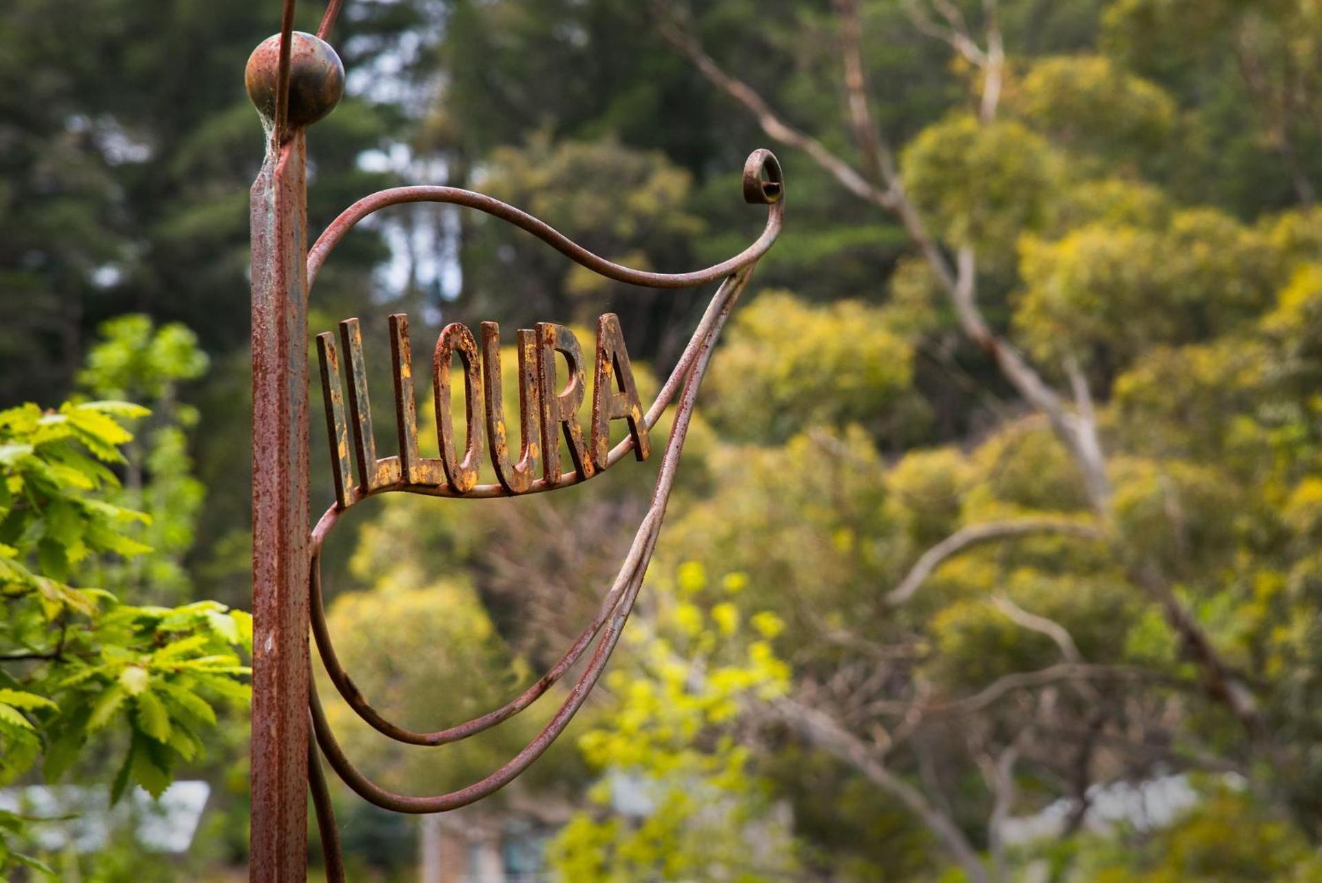 Illoura